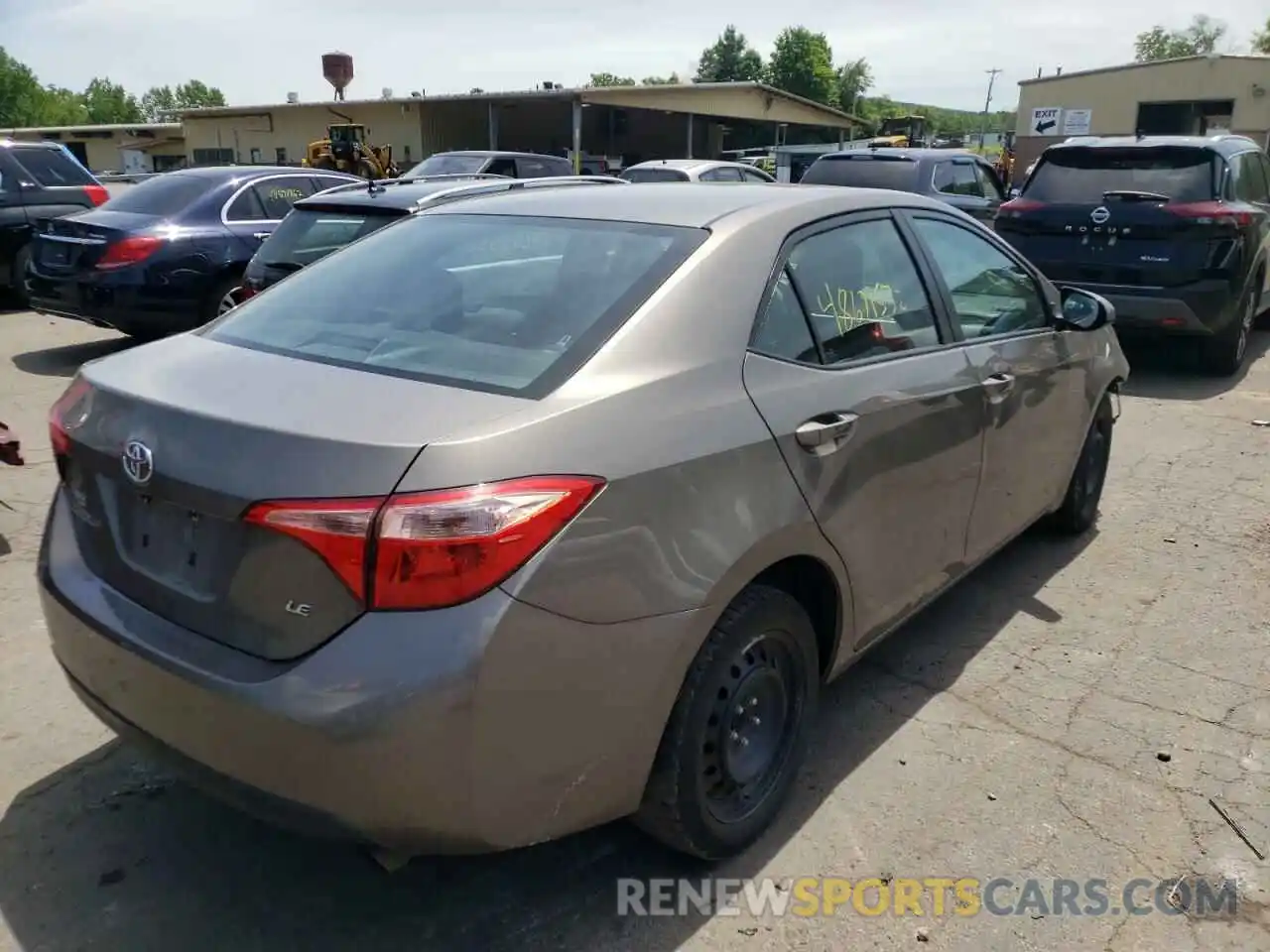 4 Photograph of a damaged car 2T1BURHE7KC153923 TOYOTA COROLLA 2019