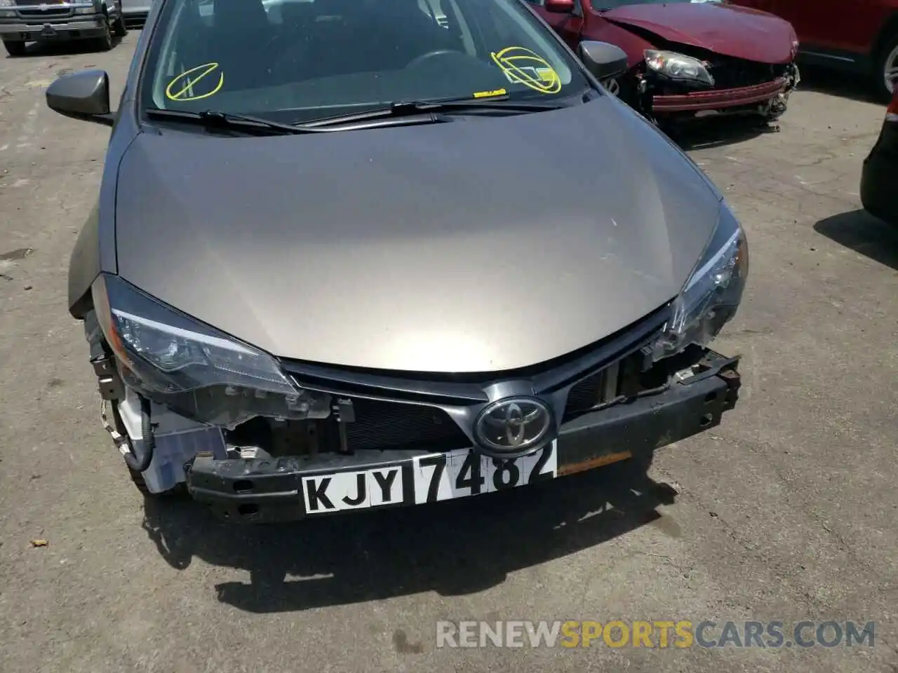 9 Photograph of a damaged car 2T1BURHE7KC153923 TOYOTA COROLLA 2019