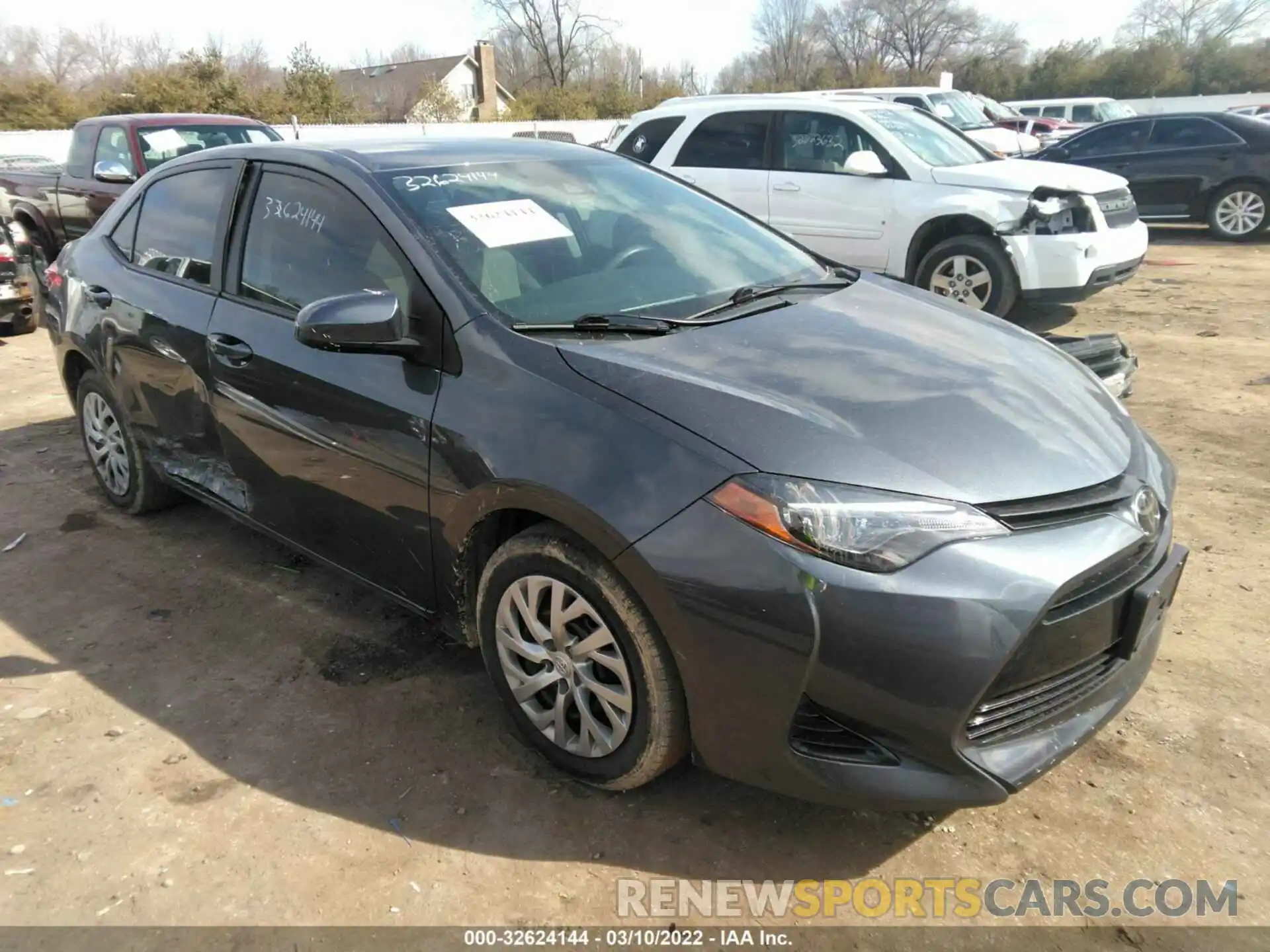 1 Photograph of a damaged car 2T1BURHE7KC155056 TOYOTA COROLLA 2019