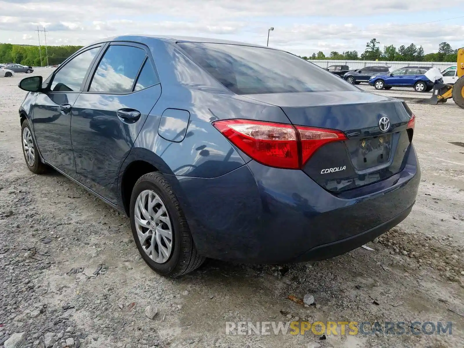 3 Photograph of a damaged car 2T1BURHE7KC156790 TOYOTA COROLLA 2019