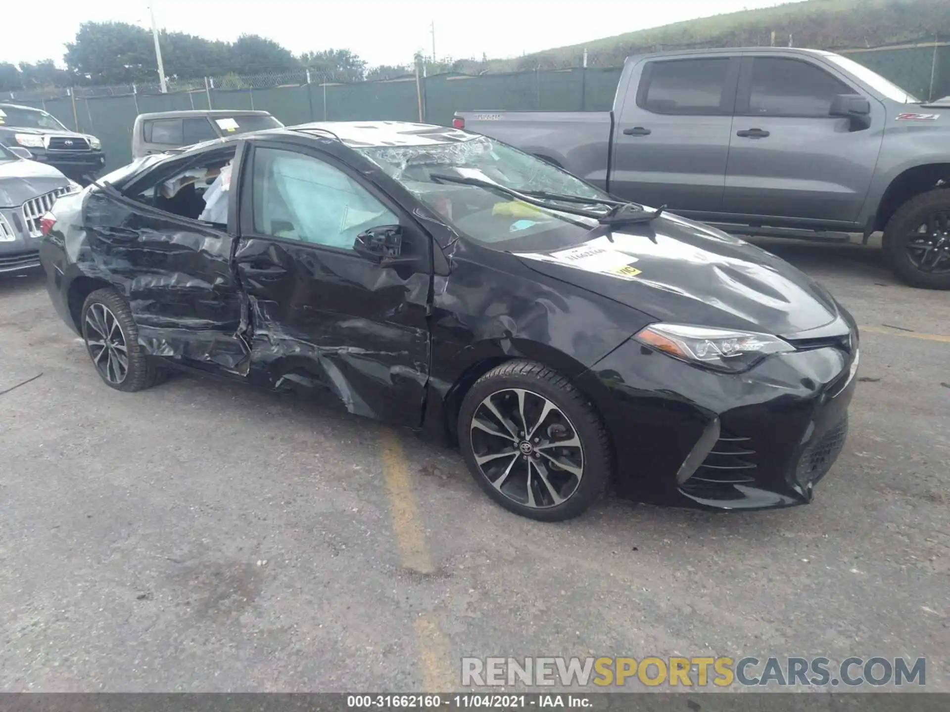 1 Photograph of a damaged car 2T1BURHE7KC157051 TOYOTA COROLLA 2019