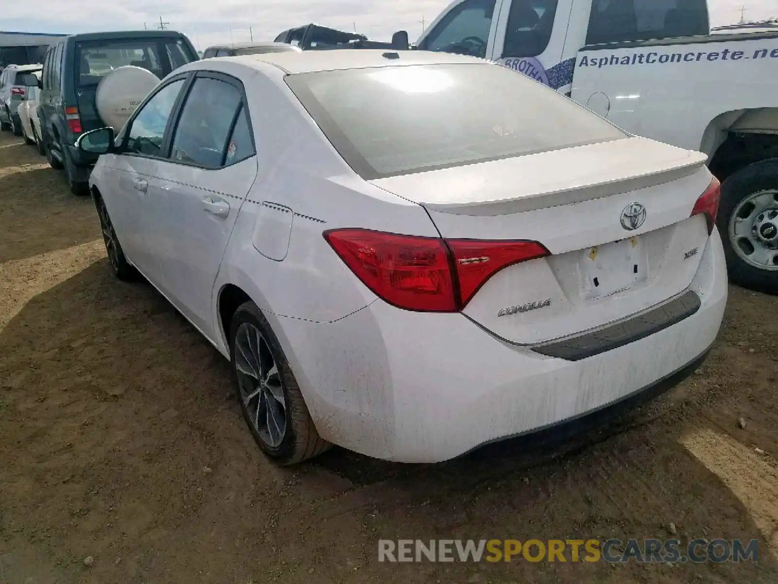 3 Photograph of a damaged car 2T1BURHE7KC159415 TOYOTA COROLLA 2019