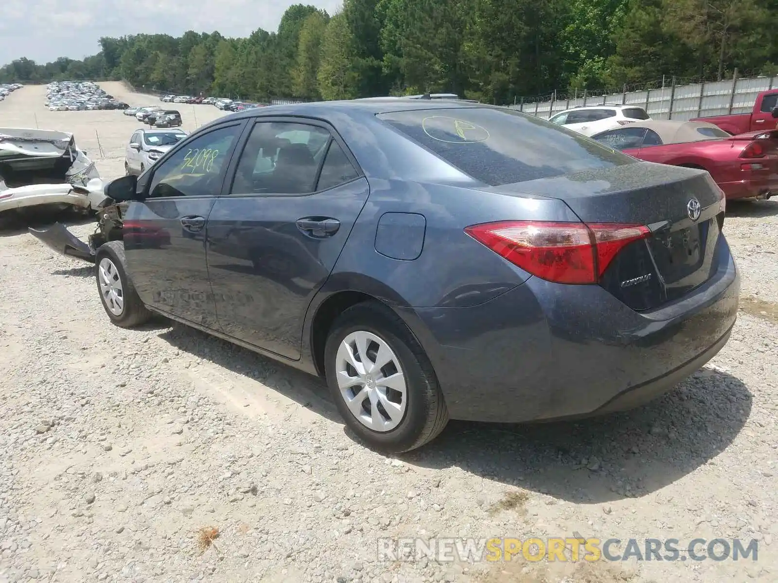 3 Photograph of a damaged car 2T1BURHE7KC159771 TOYOTA COROLLA 2019