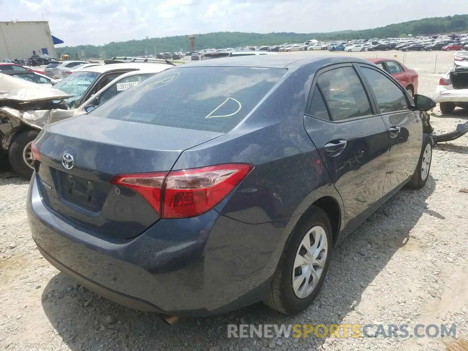 4 Photograph of a damaged car 2T1BURHE7KC159771 TOYOTA COROLLA 2019