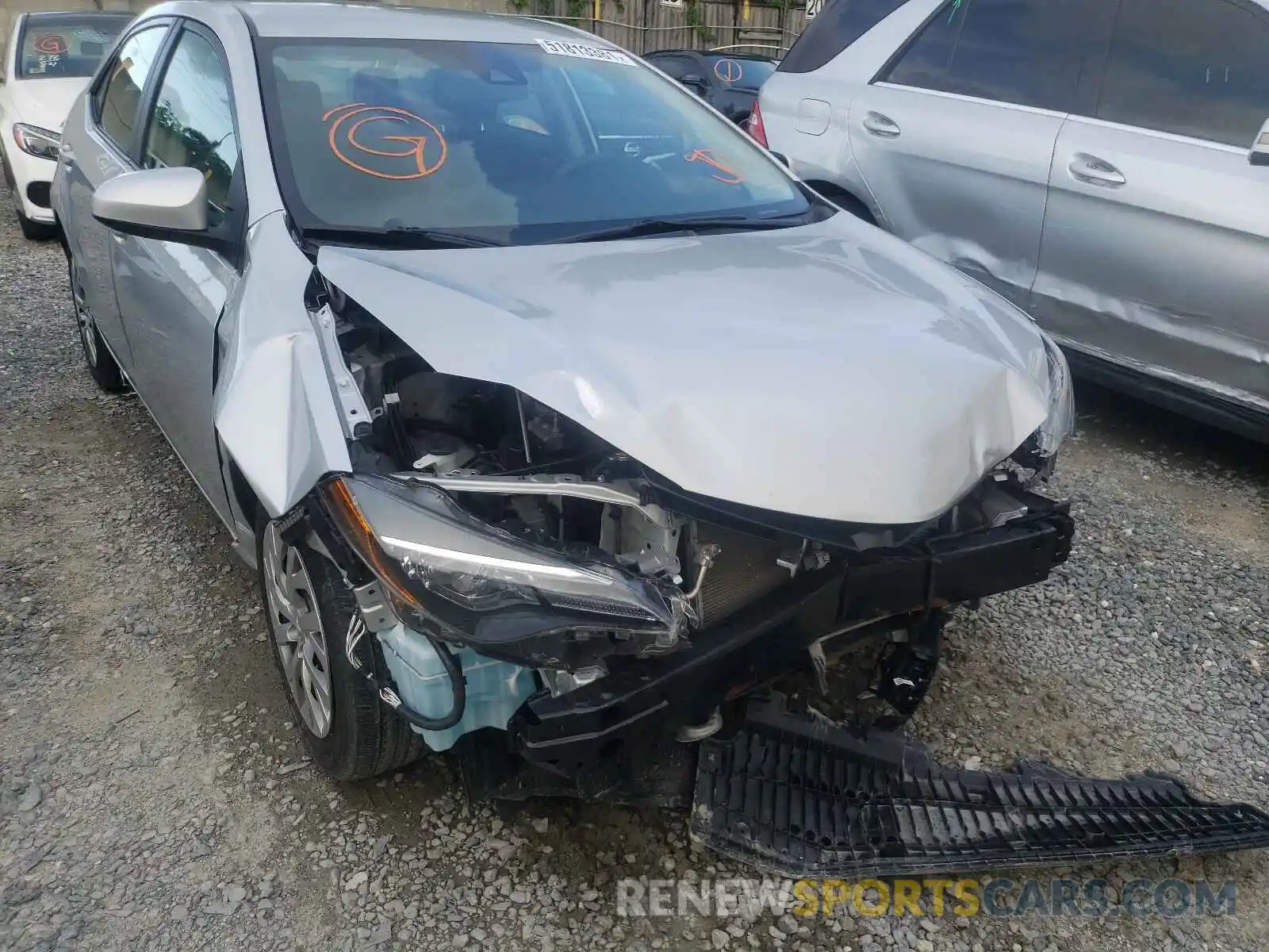 9 Photograph of a damaged car 2T1BURHE7KC159981 TOYOTA COROLLA 2019