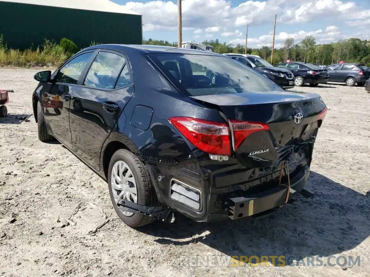 3 Photograph of a damaged car 2T1BURHE7KC162797 TOYOTA COROLLA 2019