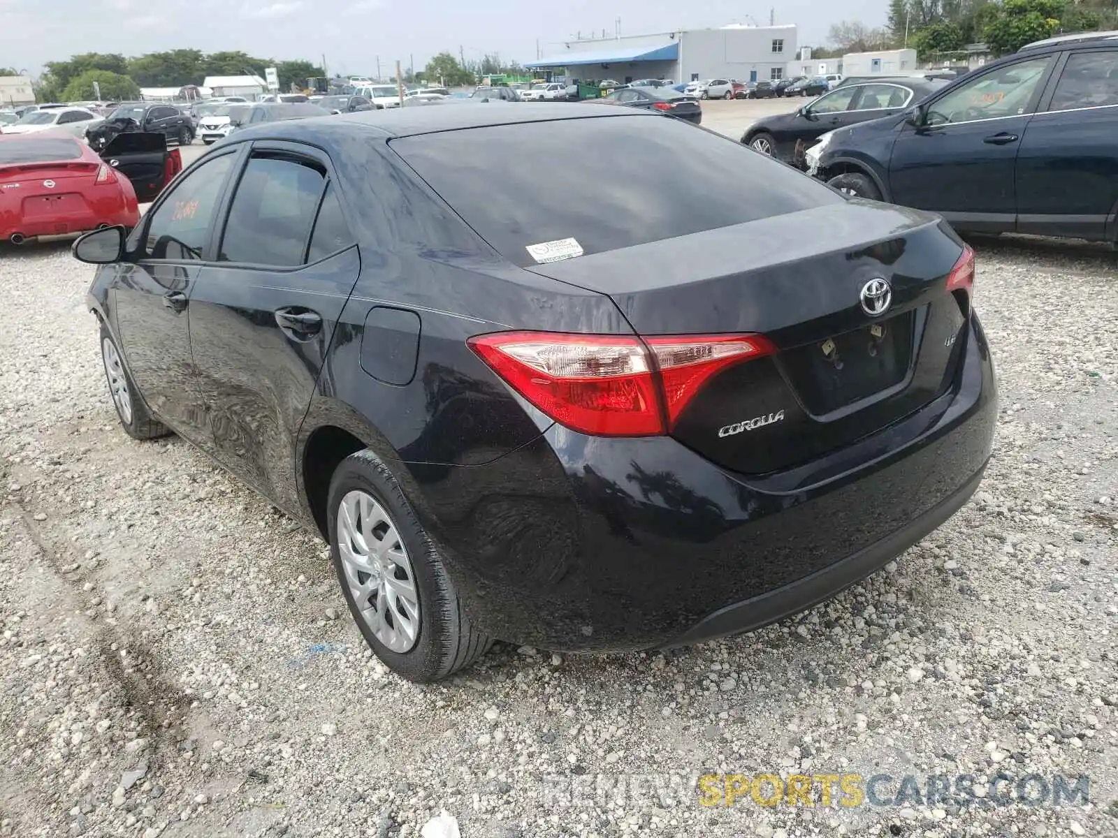 3 Photograph of a damaged car 2T1BURHE7KC164419 TOYOTA COROLLA 2019