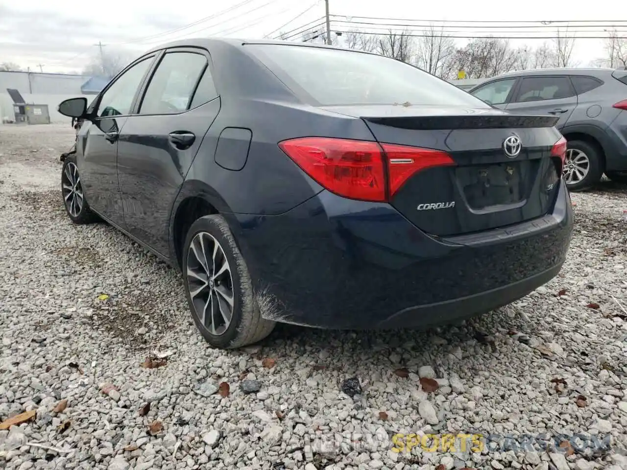 3 Photograph of a damaged car 2T1BURHE7KC164453 TOYOTA COROLLA 2019