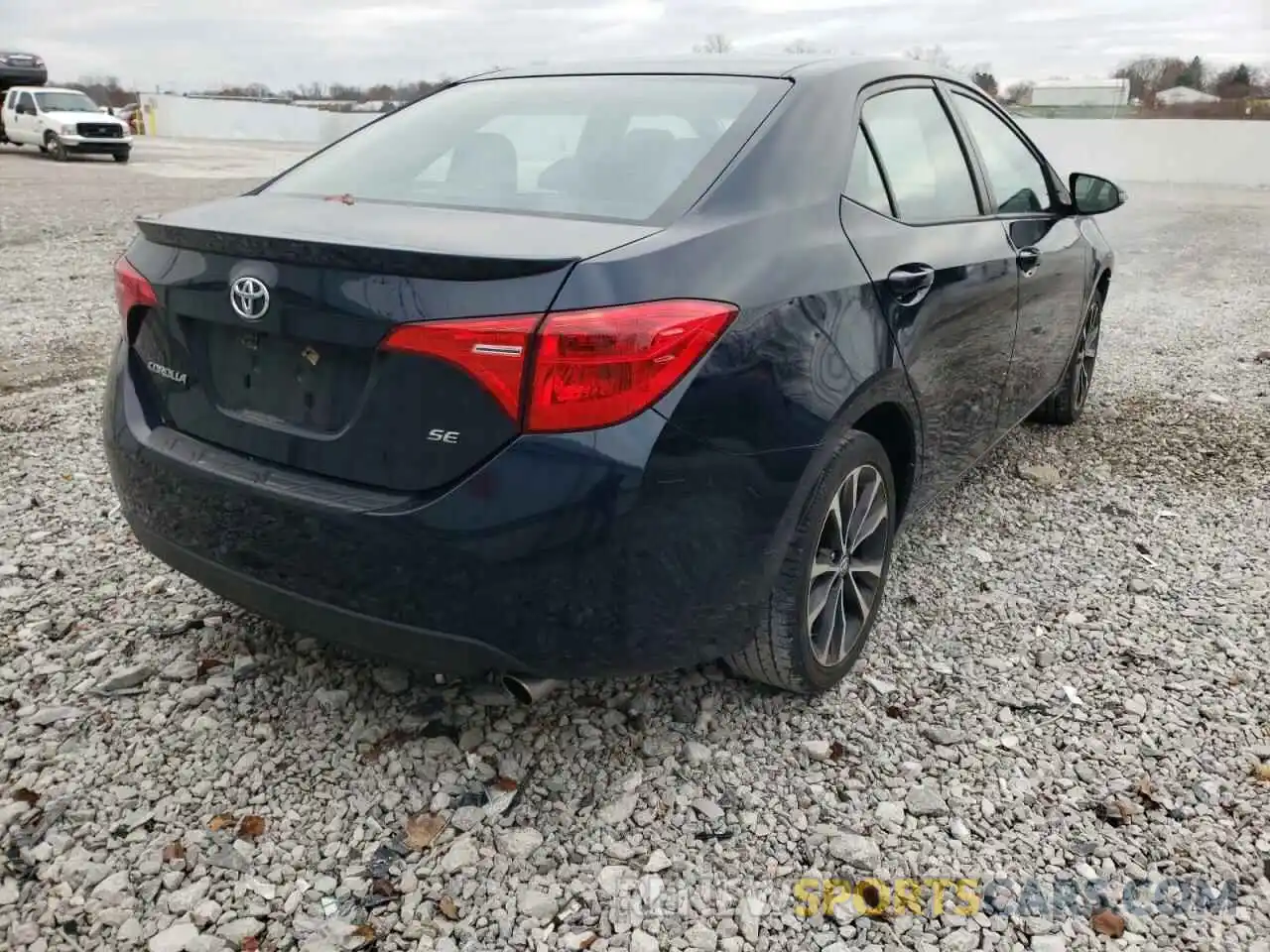 4 Photograph of a damaged car 2T1BURHE7KC164453 TOYOTA COROLLA 2019