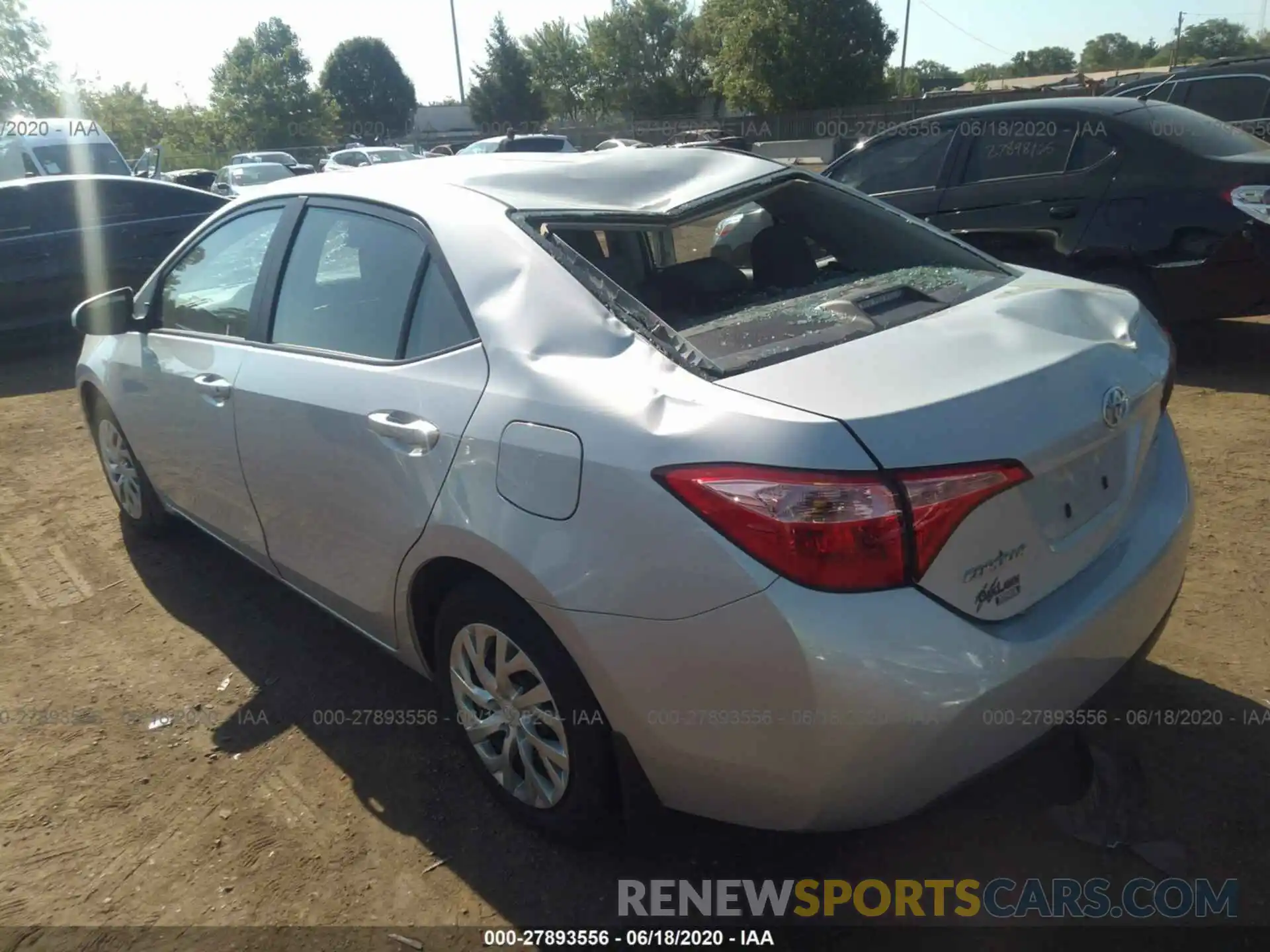 3 Photograph of a damaged car 2T1BURHE7KC164727 TOYOTA COROLLA 2019