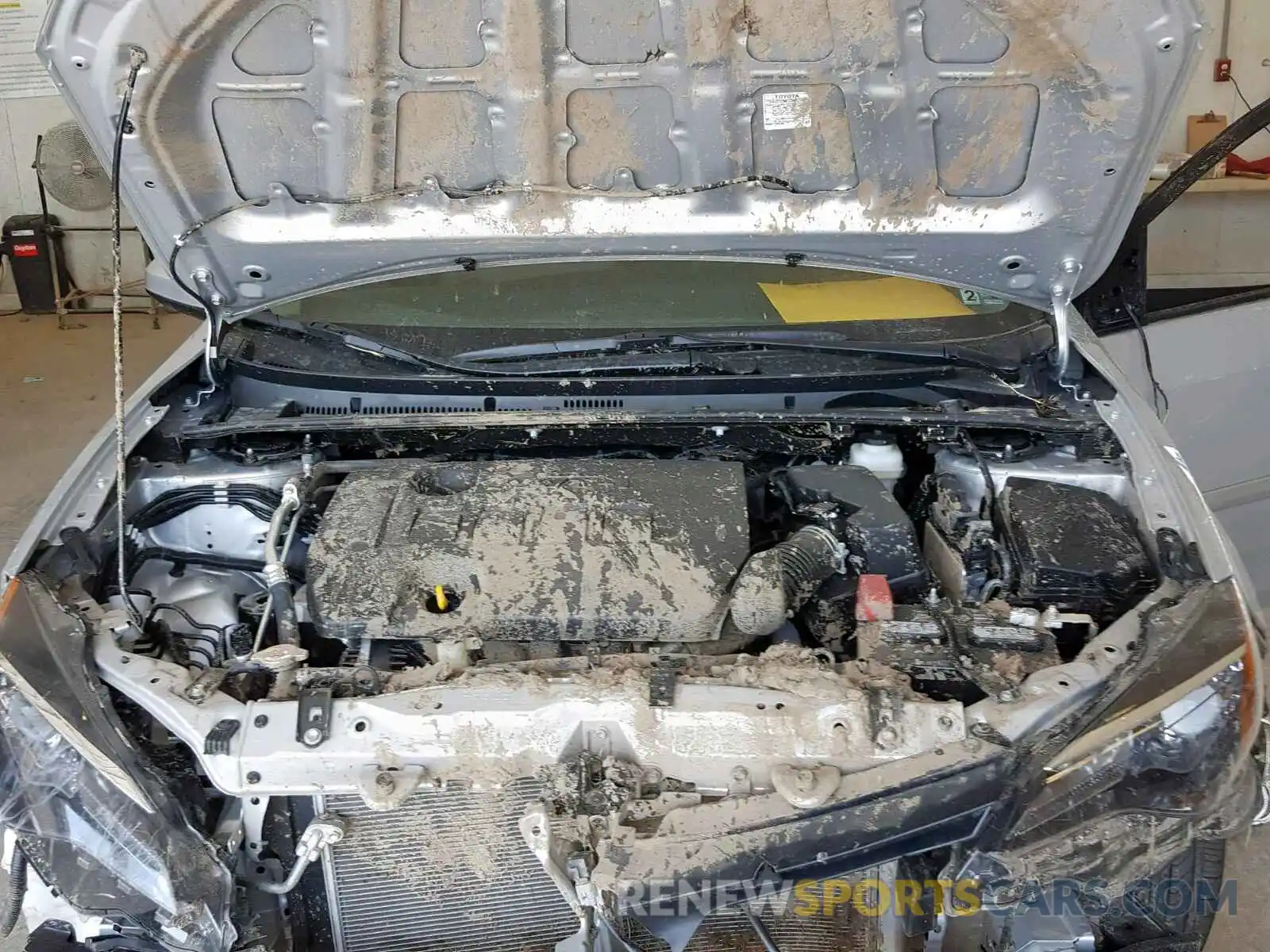 7 Photograph of a damaged car 2T1BURHE7KC165425 TOYOTA COROLLA 2019