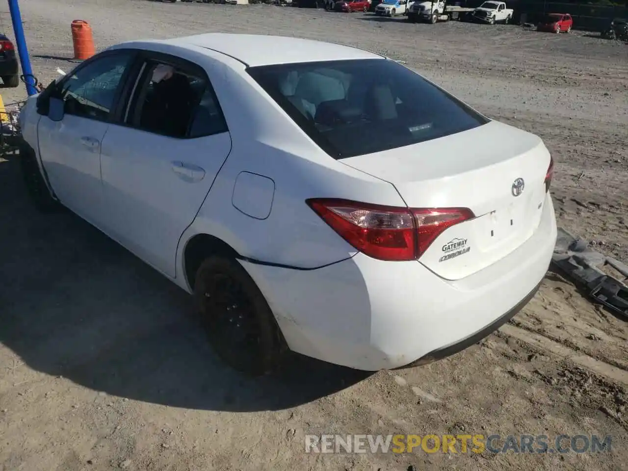 3 Photograph of a damaged car 2T1BURHE7KC166039 TOYOTA COROLLA 2019