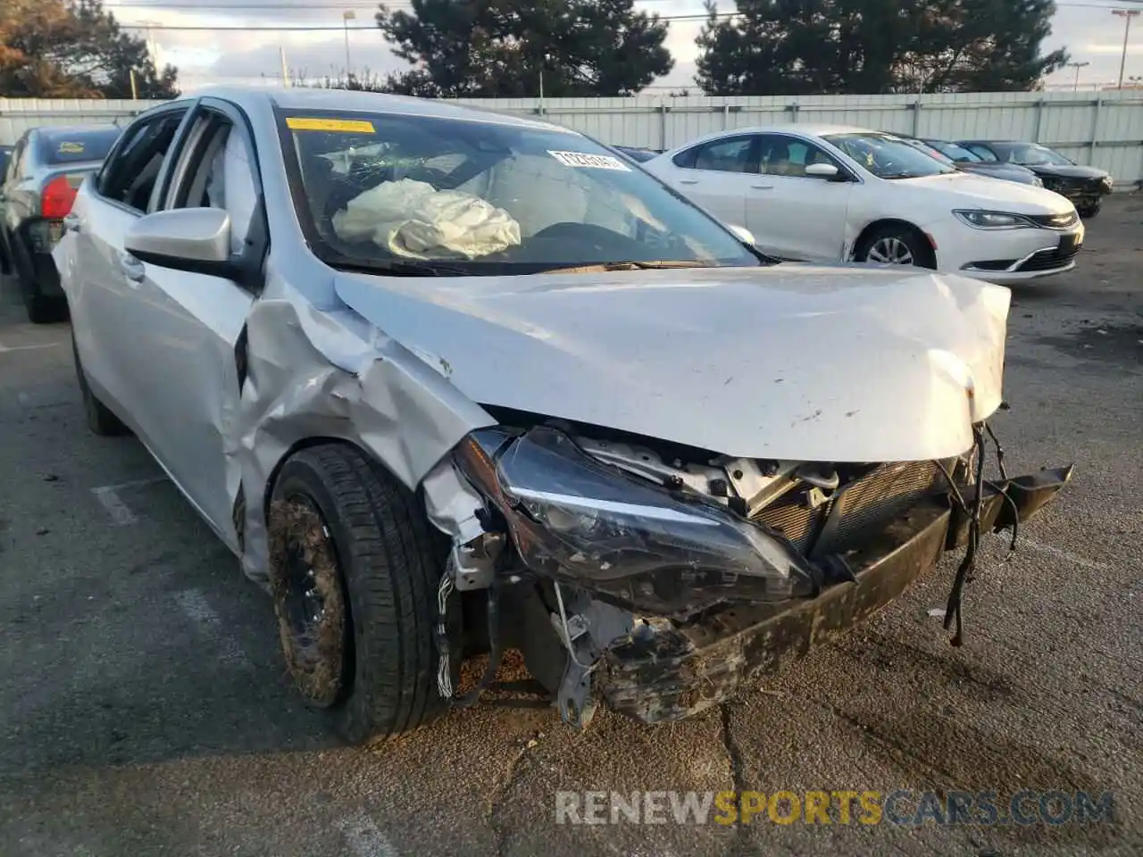 1 Photograph of a damaged car 2T1BURHE7KC167580 TOYOTA COROLLA 2019