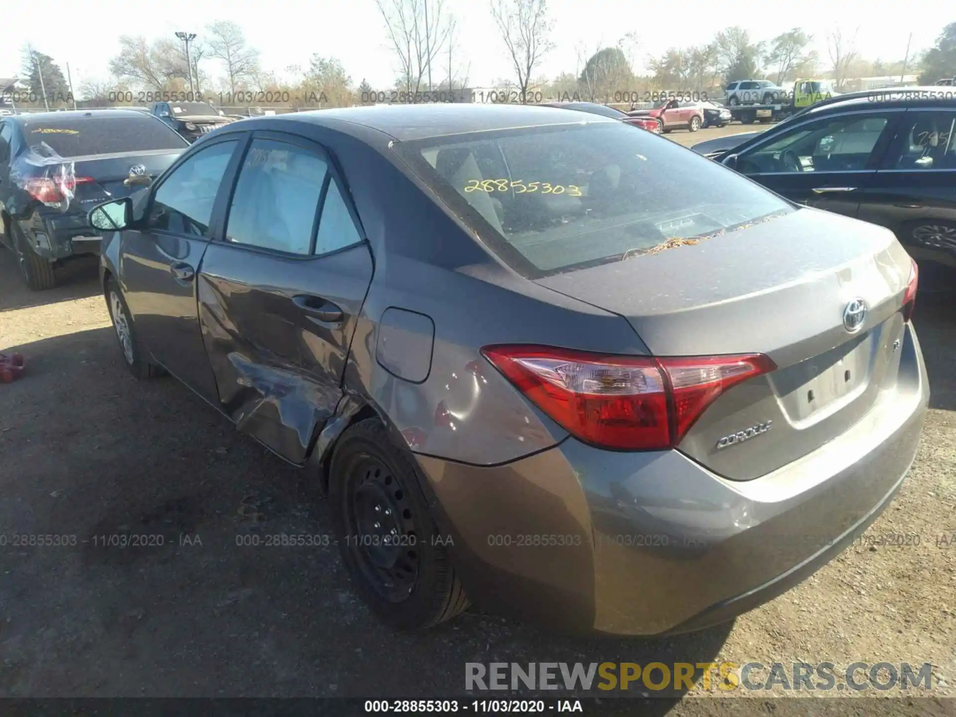 3 Photograph of a damaged car 2T1BURHE7KC168356 TOYOTA COROLLA 2019