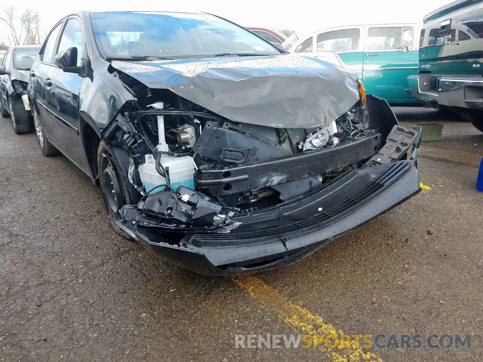 9 Photograph of a damaged car 2T1BURHE7KC168860 TOYOTA COROLLA 2019