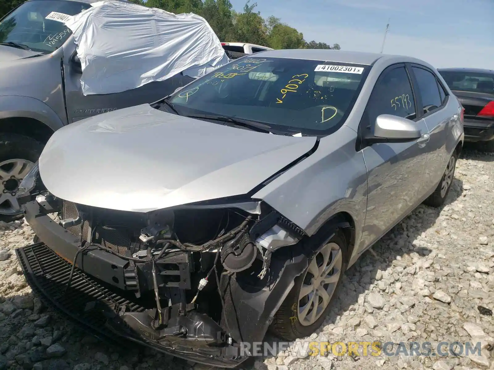 2 Photograph of a damaged car 2T1BURHE7KC169023 TOYOTA COROLLA 2019