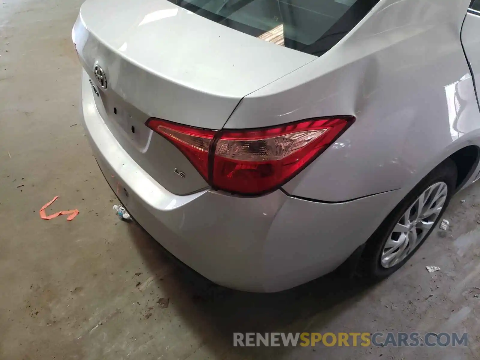 9 Photograph of a damaged car 2T1BURHE7KC169541 TOYOTA COROLLA 2019