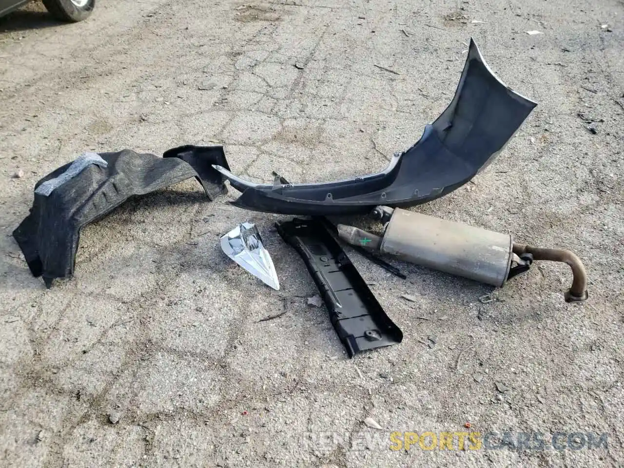 9 Photograph of a damaged car 2T1BURHE7KC169801 TOYOTA COROLLA 2019