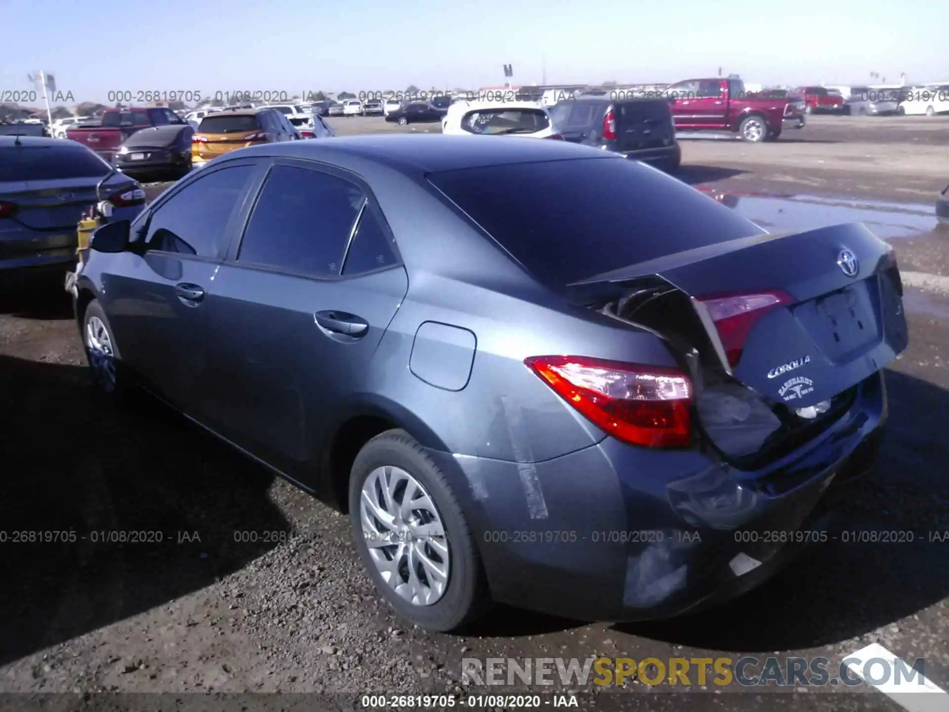 3 Photograph of a damaged car 2T1BURHE7KC171578 TOYOTA COROLLA 2019