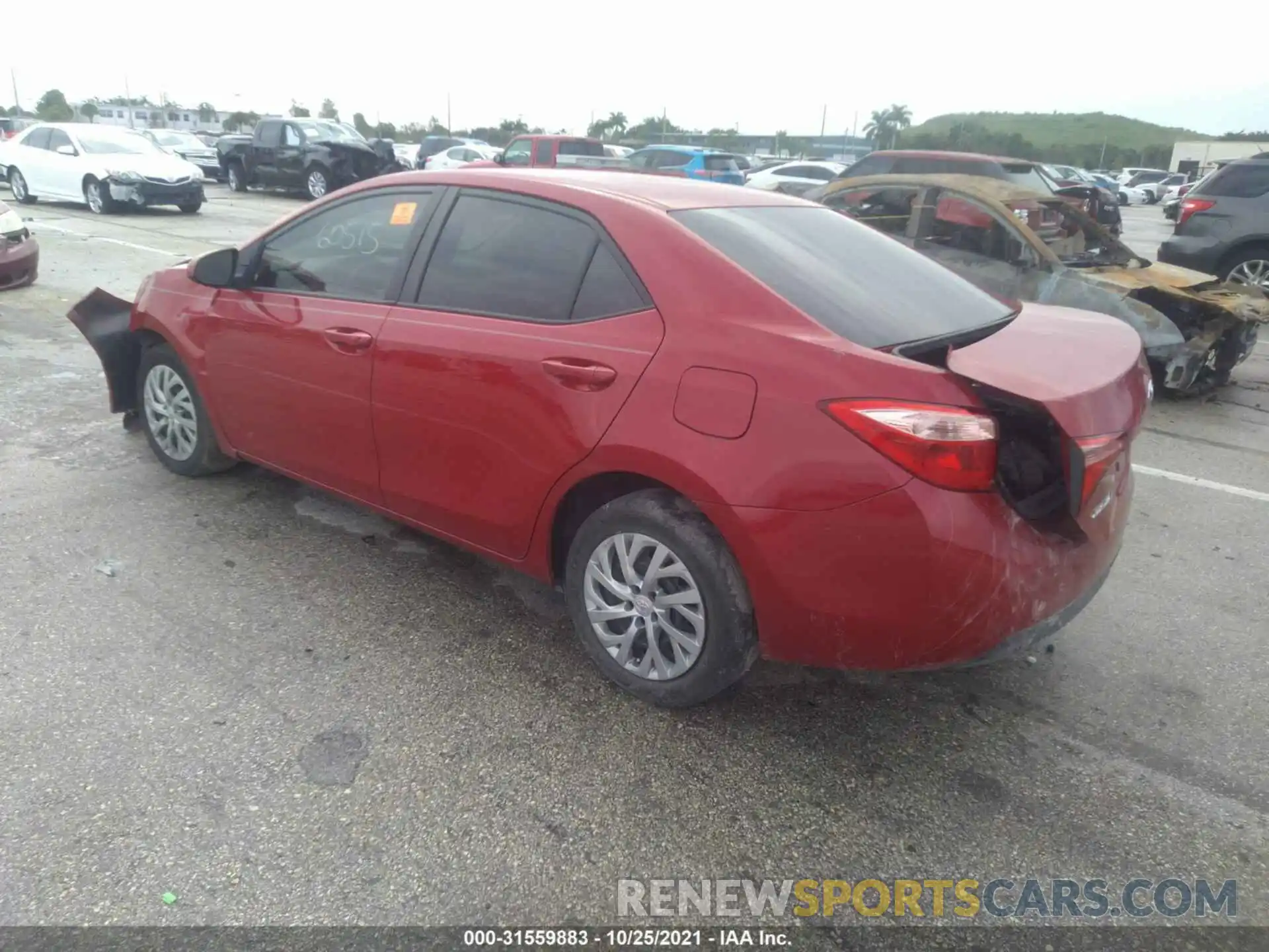 3 Photograph of a damaged car 2T1BURHE7KC171869 TOYOTA COROLLA 2019