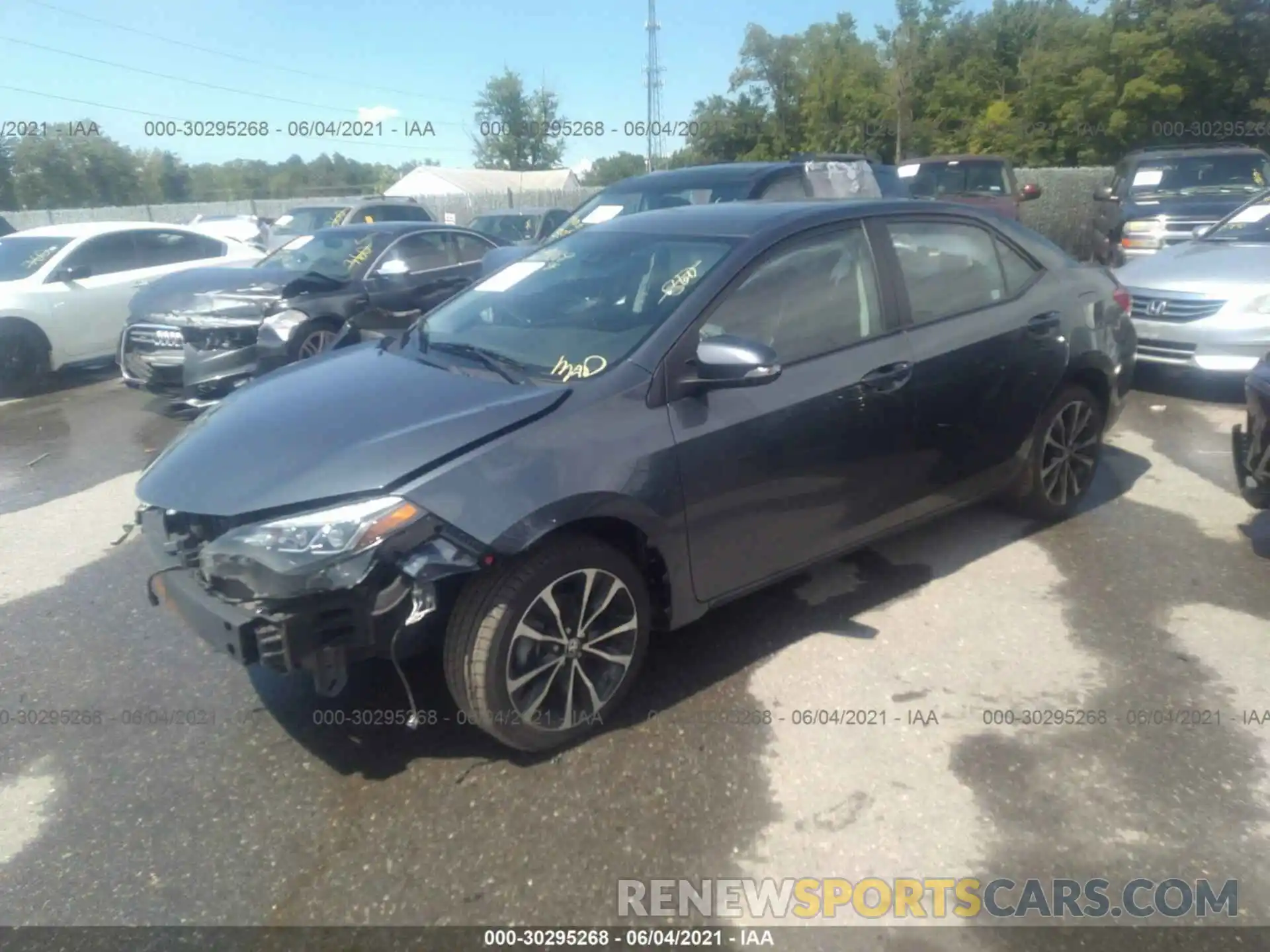 2 Photograph of a damaged car 2T1BURHE7KC172097 TOYOTA COROLLA 2019