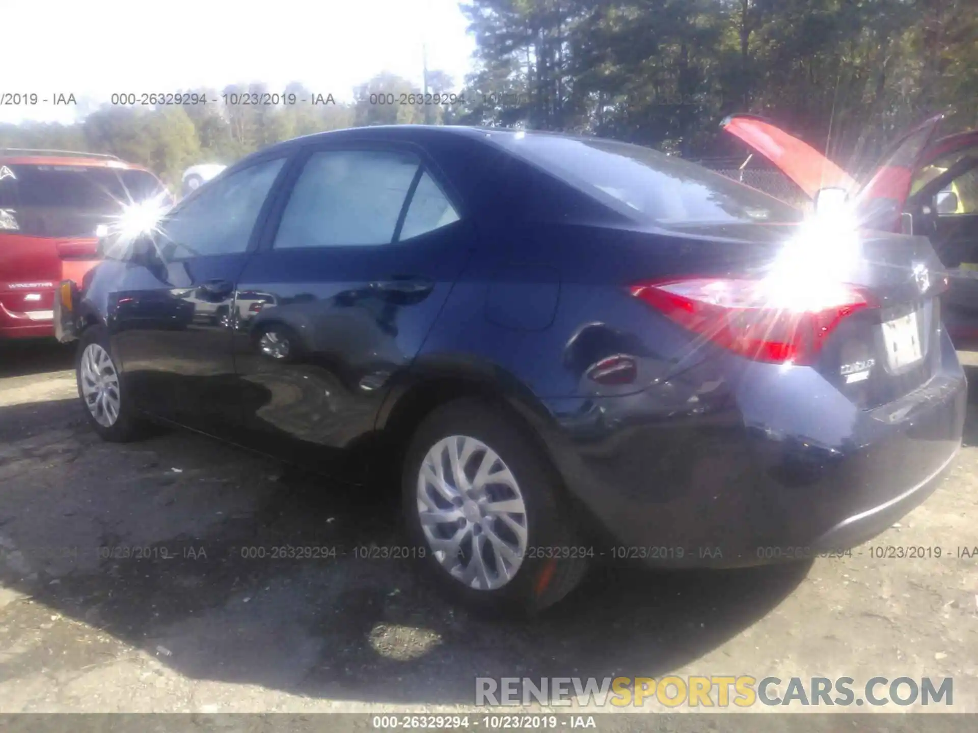 3 Photograph of a damaged car 2T1BURHE7KC172889 TOYOTA COROLLA 2019