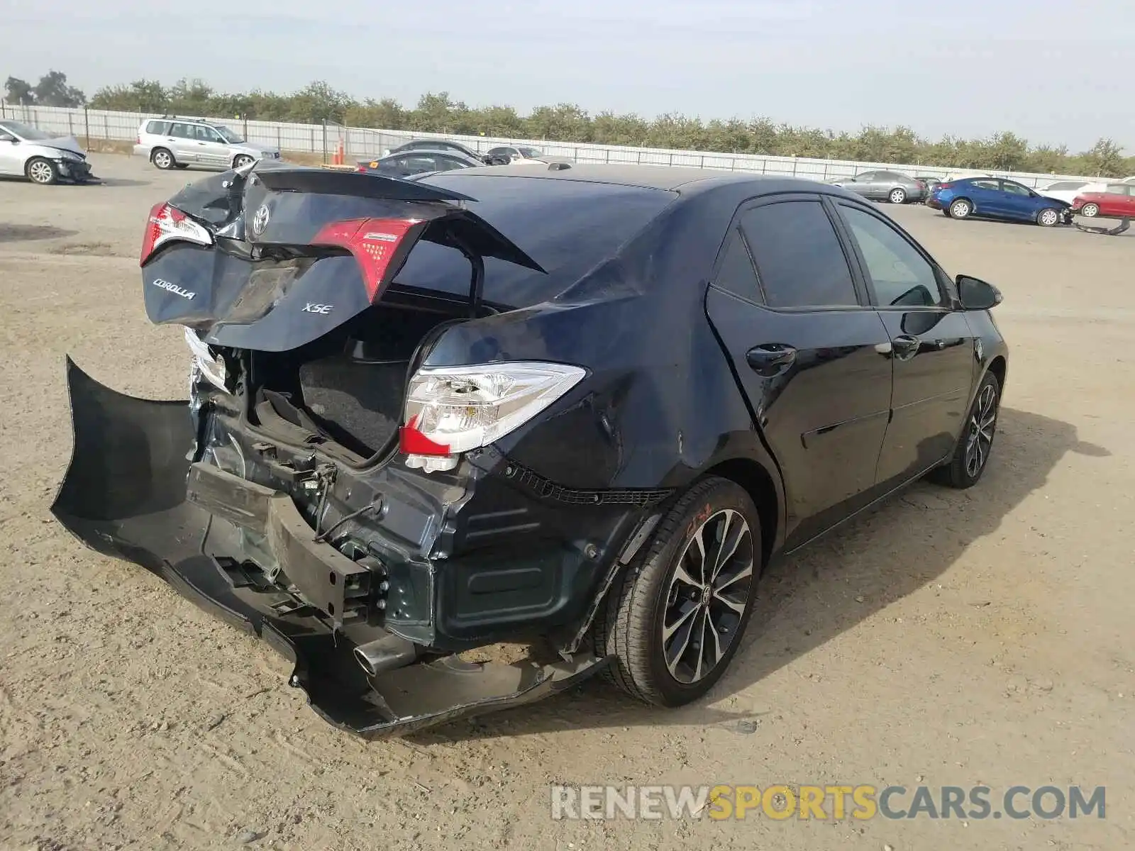 4 Photograph of a damaged car 2T1BURHE7KC173394 TOYOTA COROLLA 2019