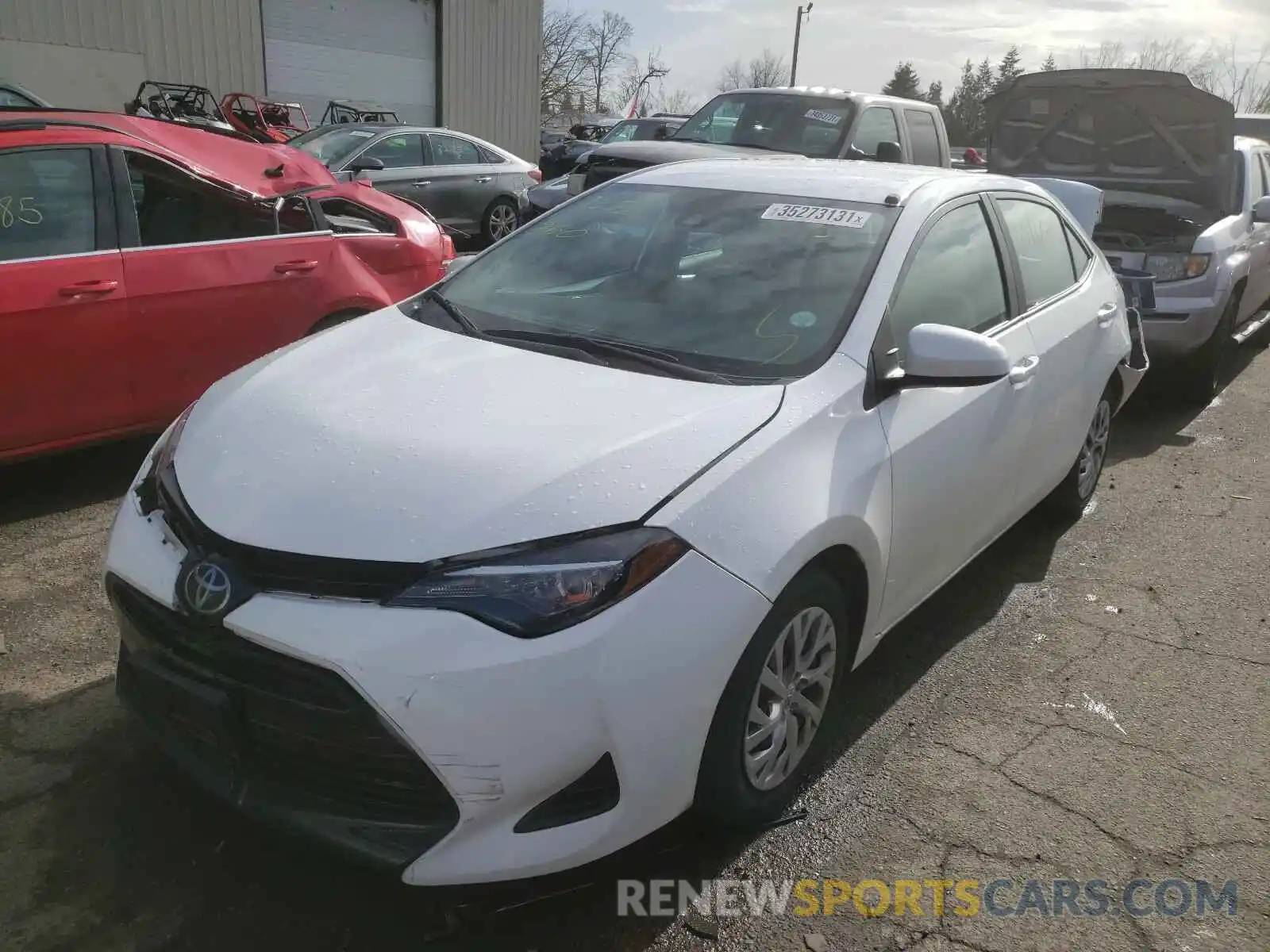 2 Photograph of a damaged car 2T1BURHE7KC173458 TOYOTA COROLLA 2019