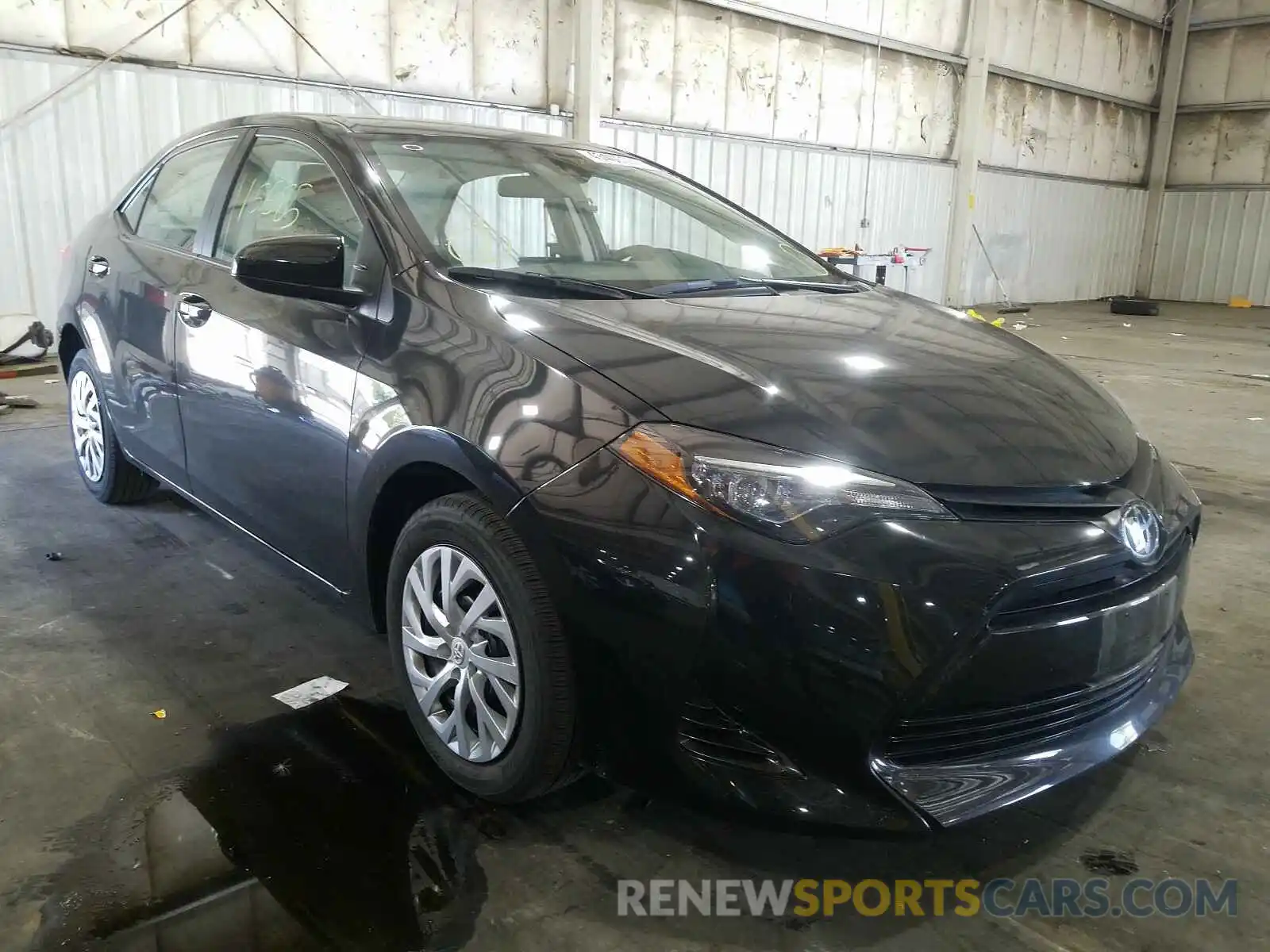 1 Photograph of a damaged car 2T1BURHE7KC176411 TOYOTA COROLLA 2019