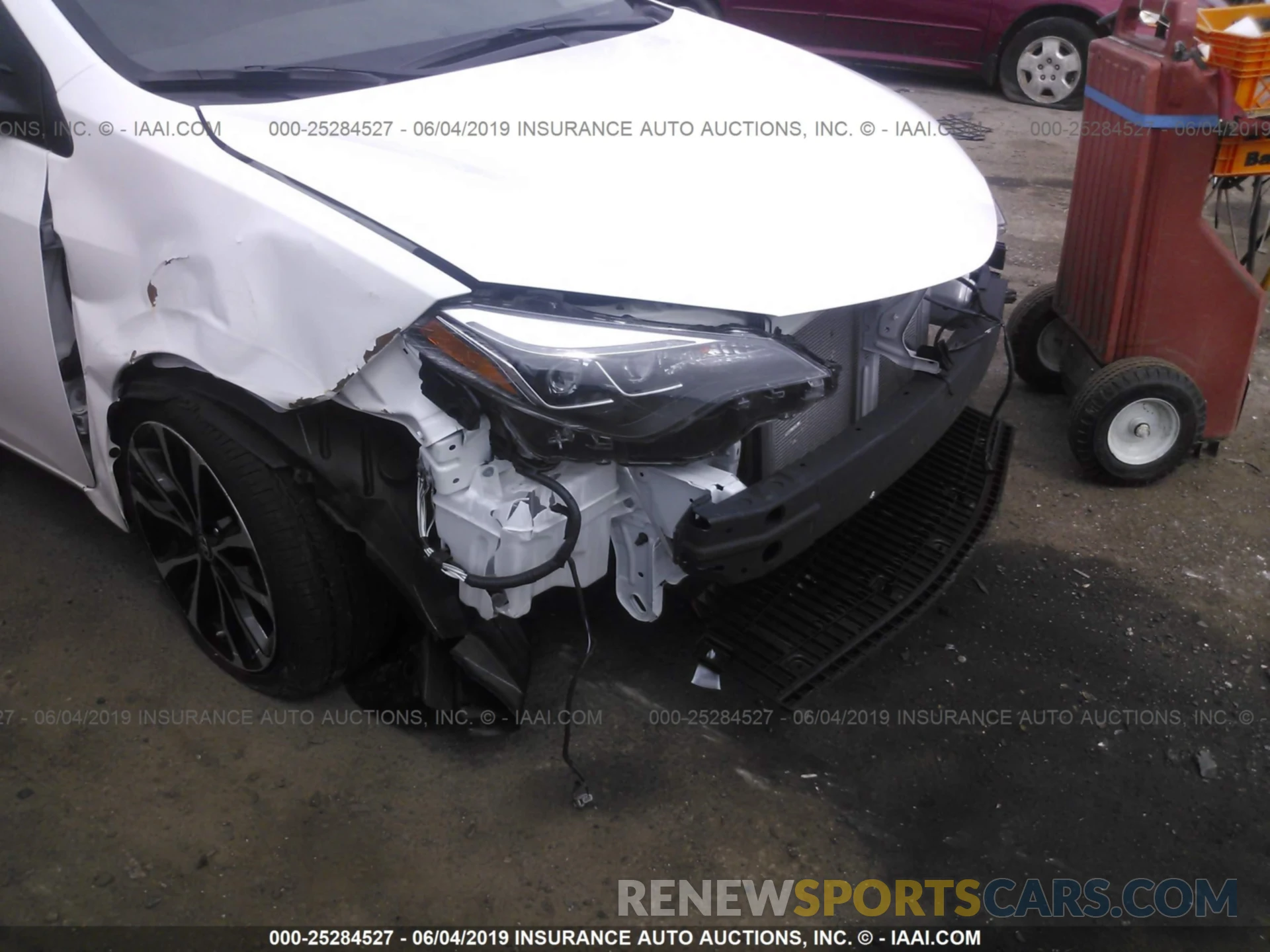 6 Photograph of a damaged car 2T1BURHE7KC176635 TOYOTA COROLLA 2019