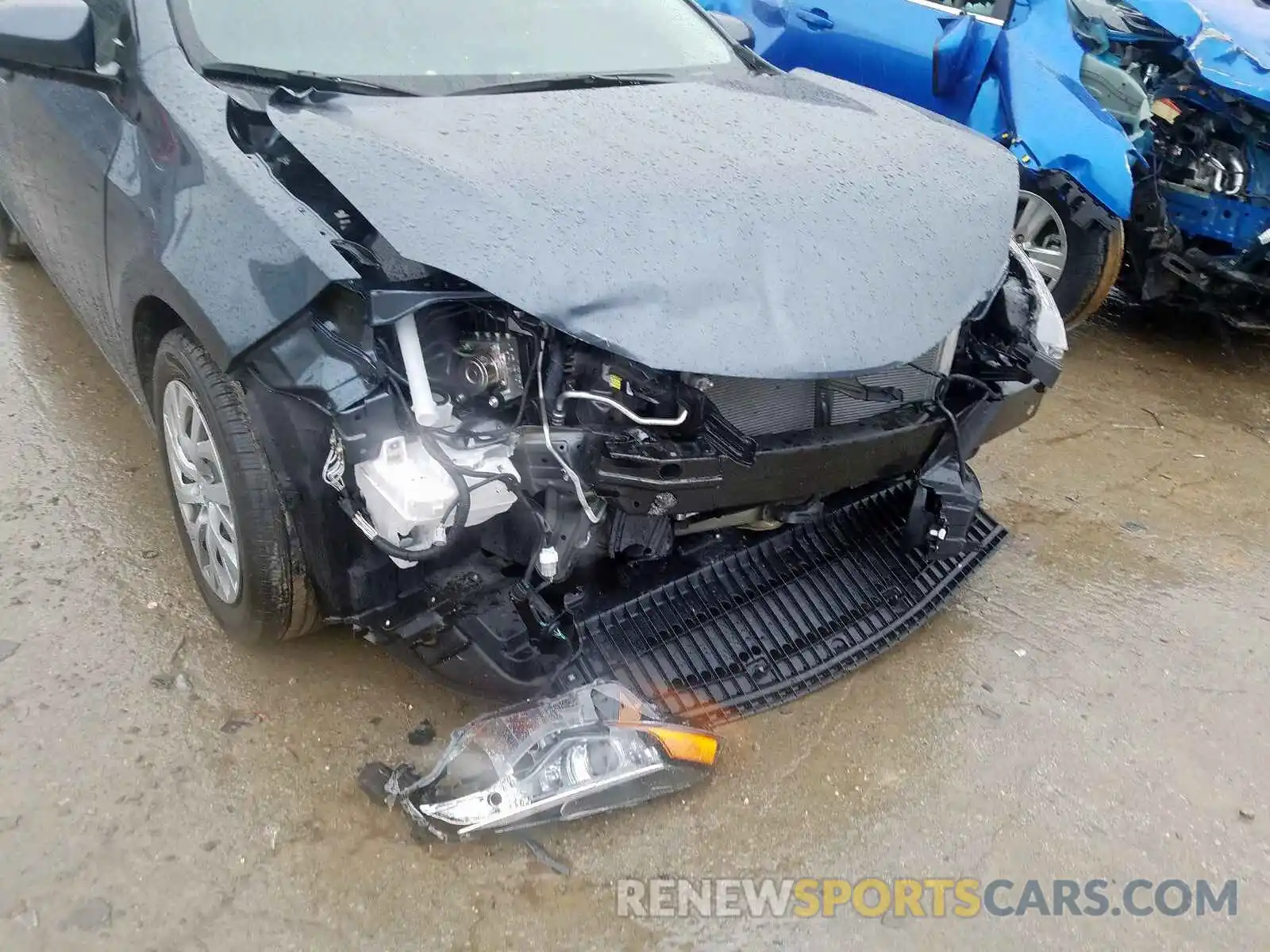 9 Photograph of a damaged car 2T1BURHE7KC177123 TOYOTA COROLLA 2019