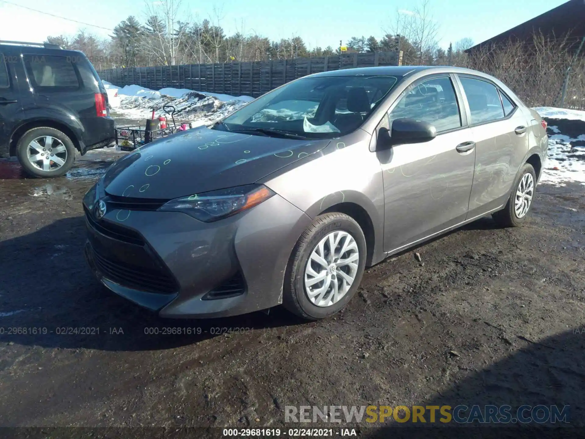 2 Photograph of a damaged car 2T1BURHE7KC177753 TOYOTA COROLLA 2019