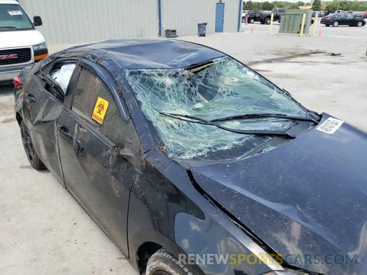 9 Photograph of a damaged car 2T1BURHE7KC177977 TOYOTA COROLLA 2019