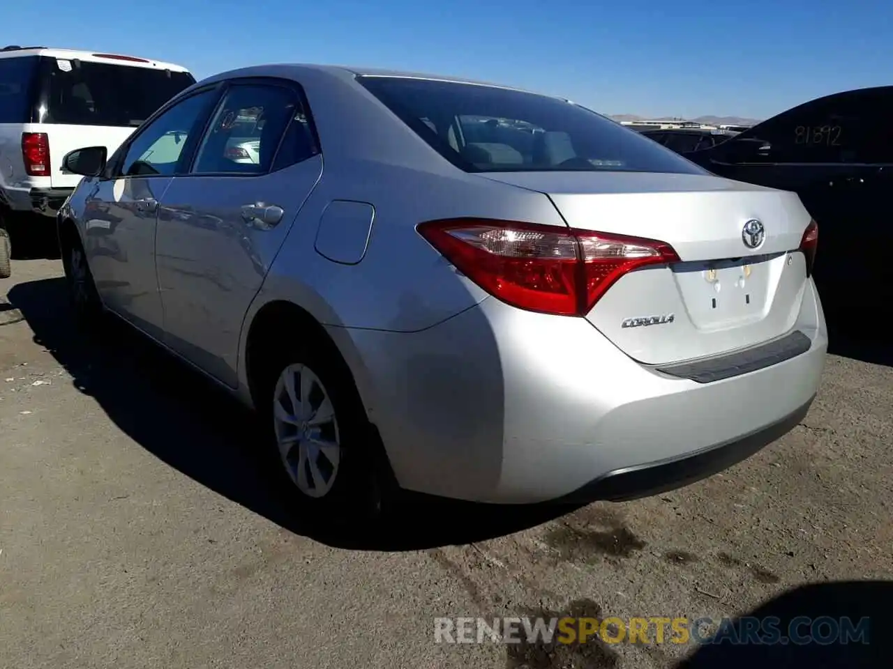 3 Photograph of a damaged car 2T1BURHE7KC178109 TOYOTA COROLLA 2019