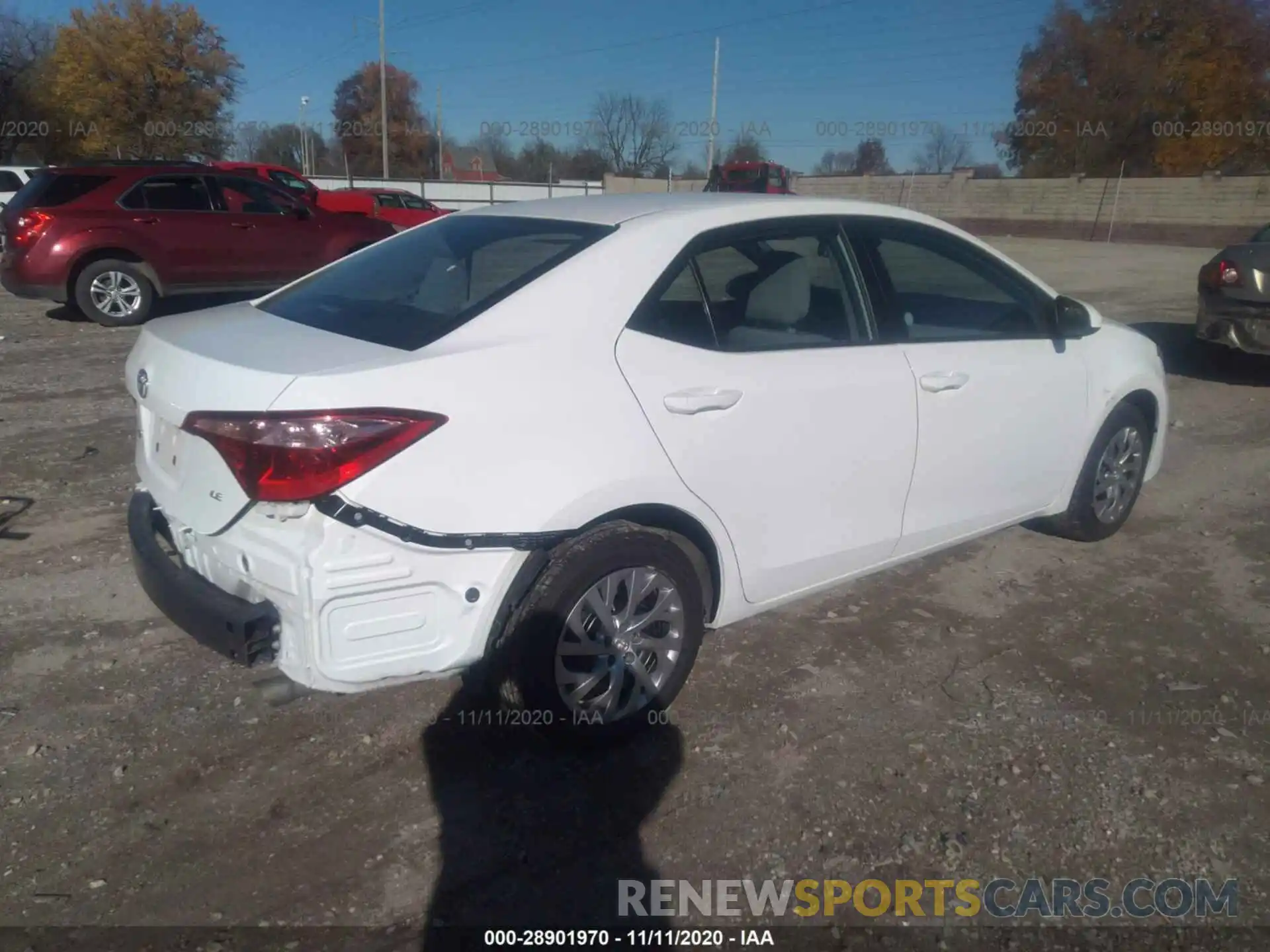 4 Photograph of a damaged car 2T1BURHE7KC180183 TOYOTA COROLLA 2019