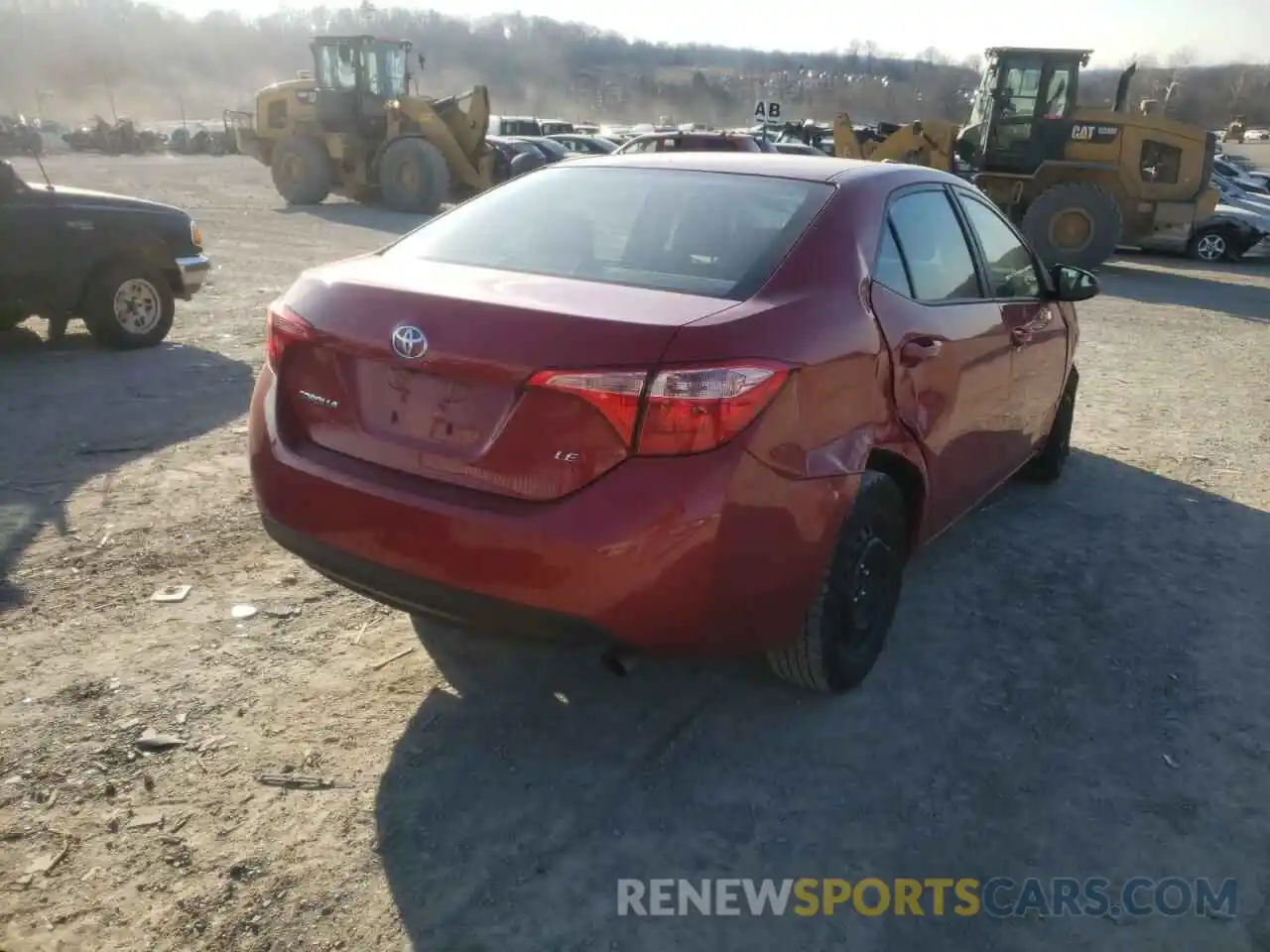 4 Photograph of a damaged car 2T1BURHE7KC180975 TOYOTA COROLLA 2019