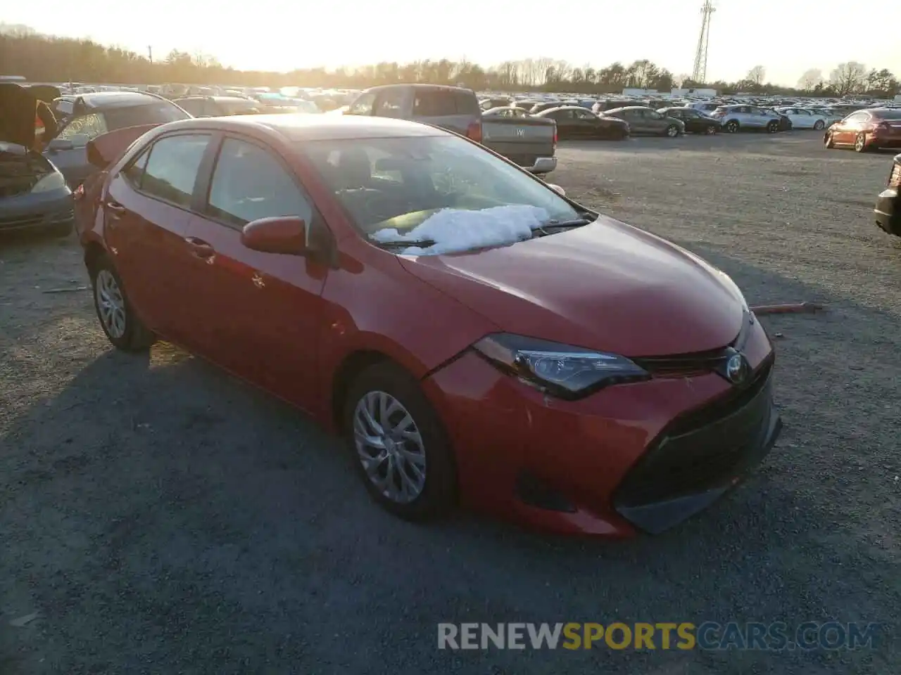 1 Photograph of a damaged car 2T1BURHE7KC181172 TOYOTA COROLLA 2019