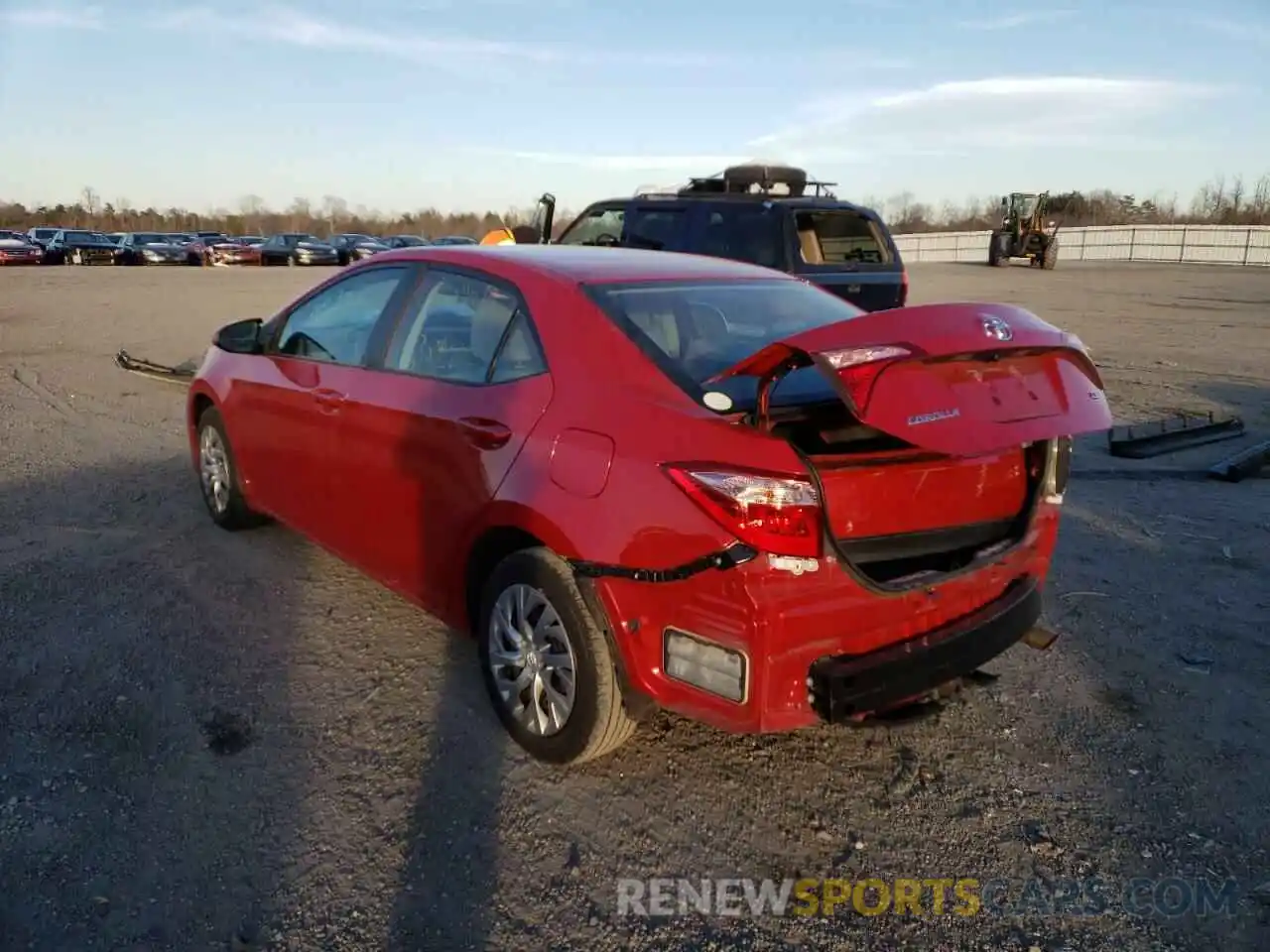 3 Photograph of a damaged car 2T1BURHE7KC181172 TOYOTA COROLLA 2019