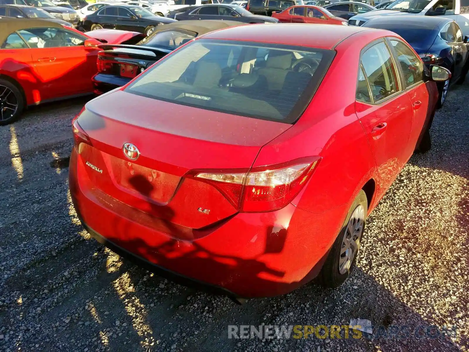 4 Photograph of a damaged car 2T1BURHE7KC182435 TOYOTA COROLLA 2019