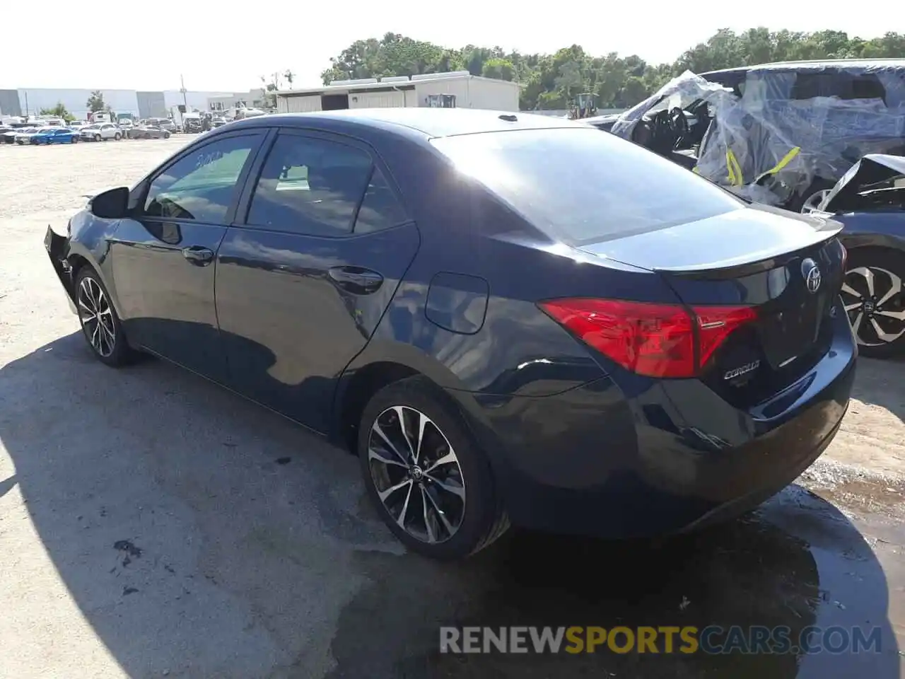 3 Photograph of a damaged car 2T1BURHE7KC182449 TOYOTA COROLLA 2019