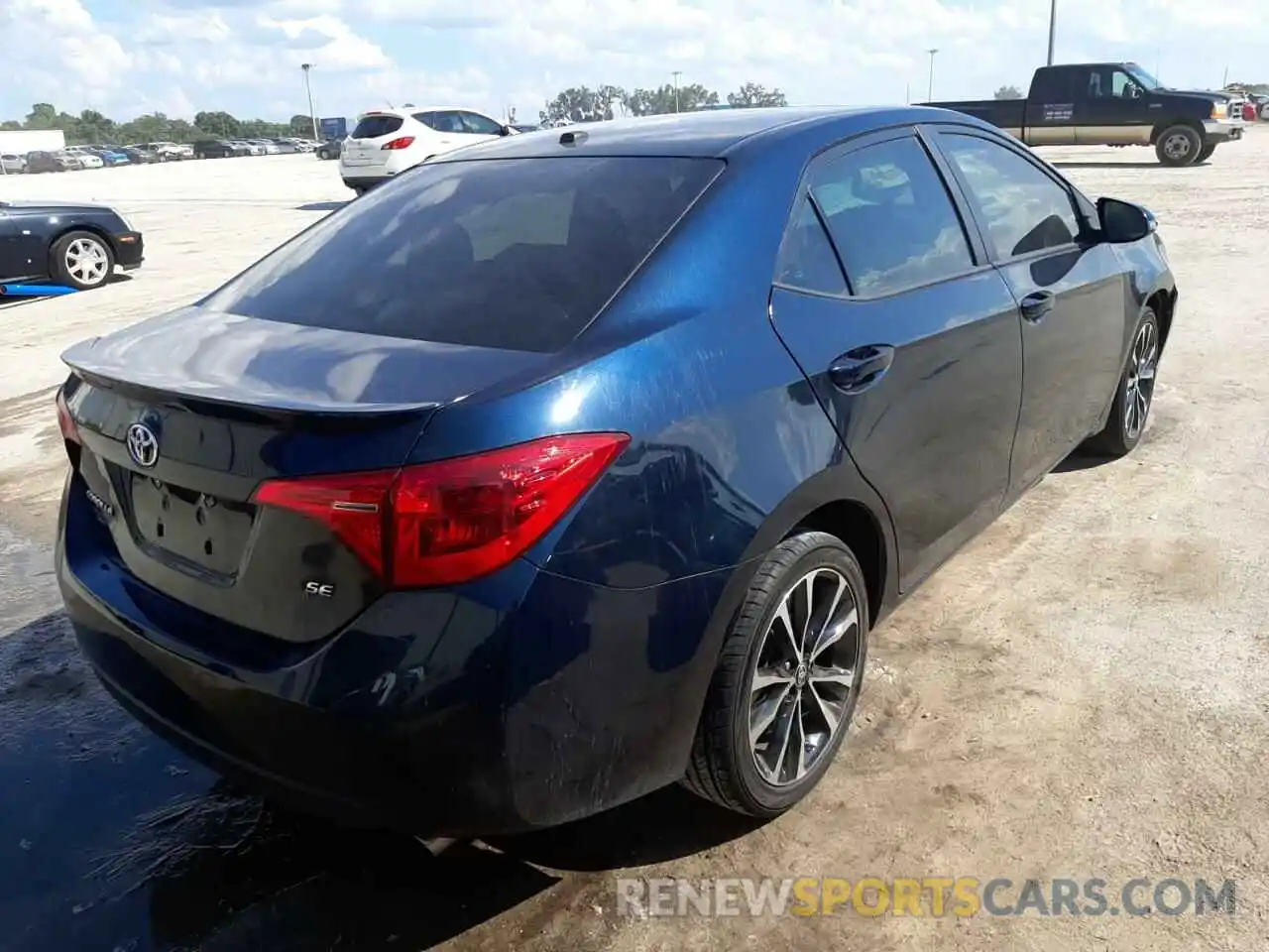 4 Photograph of a damaged car 2T1BURHE7KC182449 TOYOTA COROLLA 2019