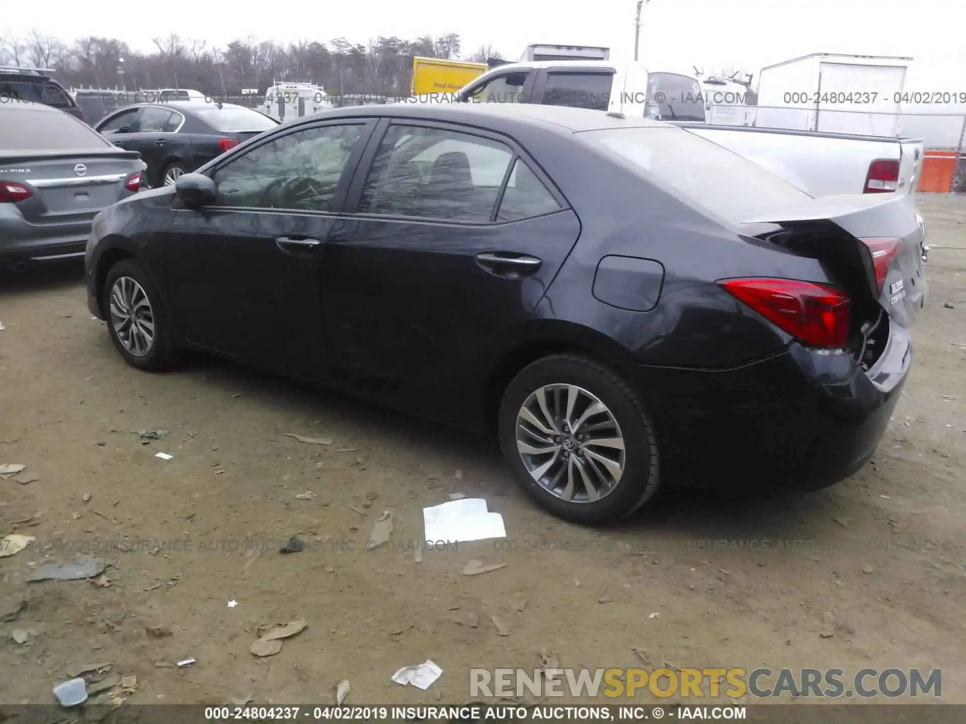 3 Photograph of a damaged car 2T1BURHE7KC182712 TOYOTA COROLLA 2019