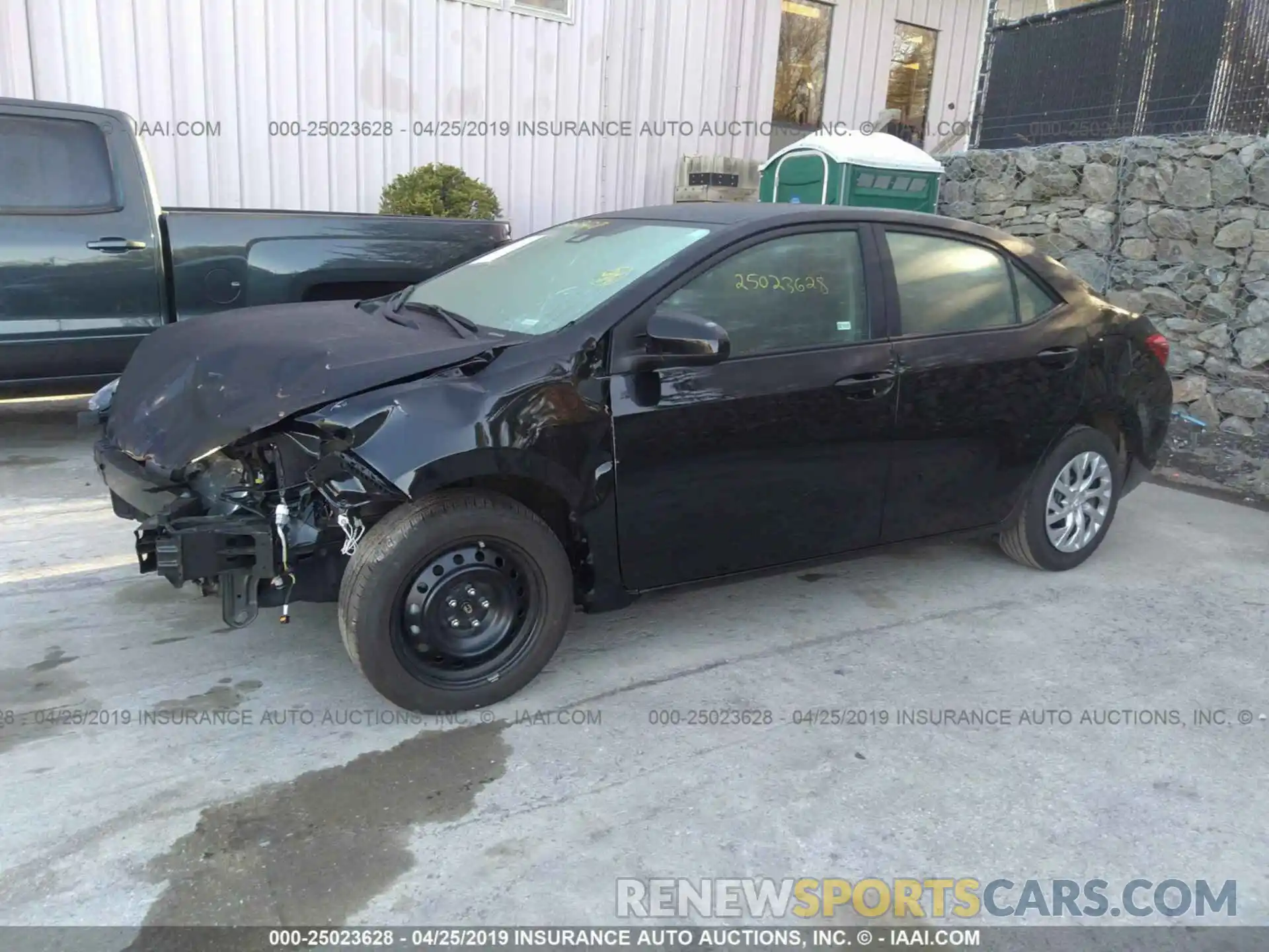 2 Photograph of a damaged car 2T1BURHE7KC183097 TOYOTA COROLLA 2019