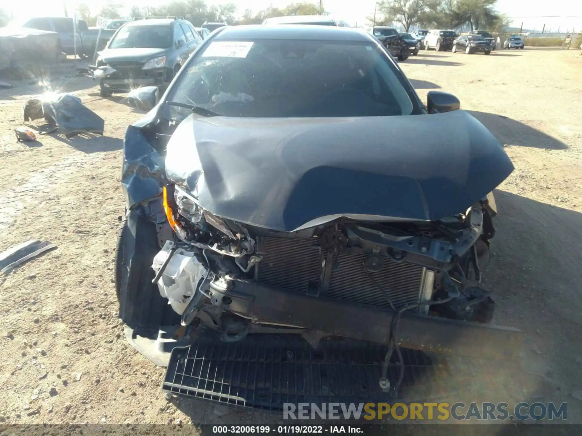 6 Photograph of a damaged car 2T1BURHE7KC183729 TOYOTA COROLLA 2019