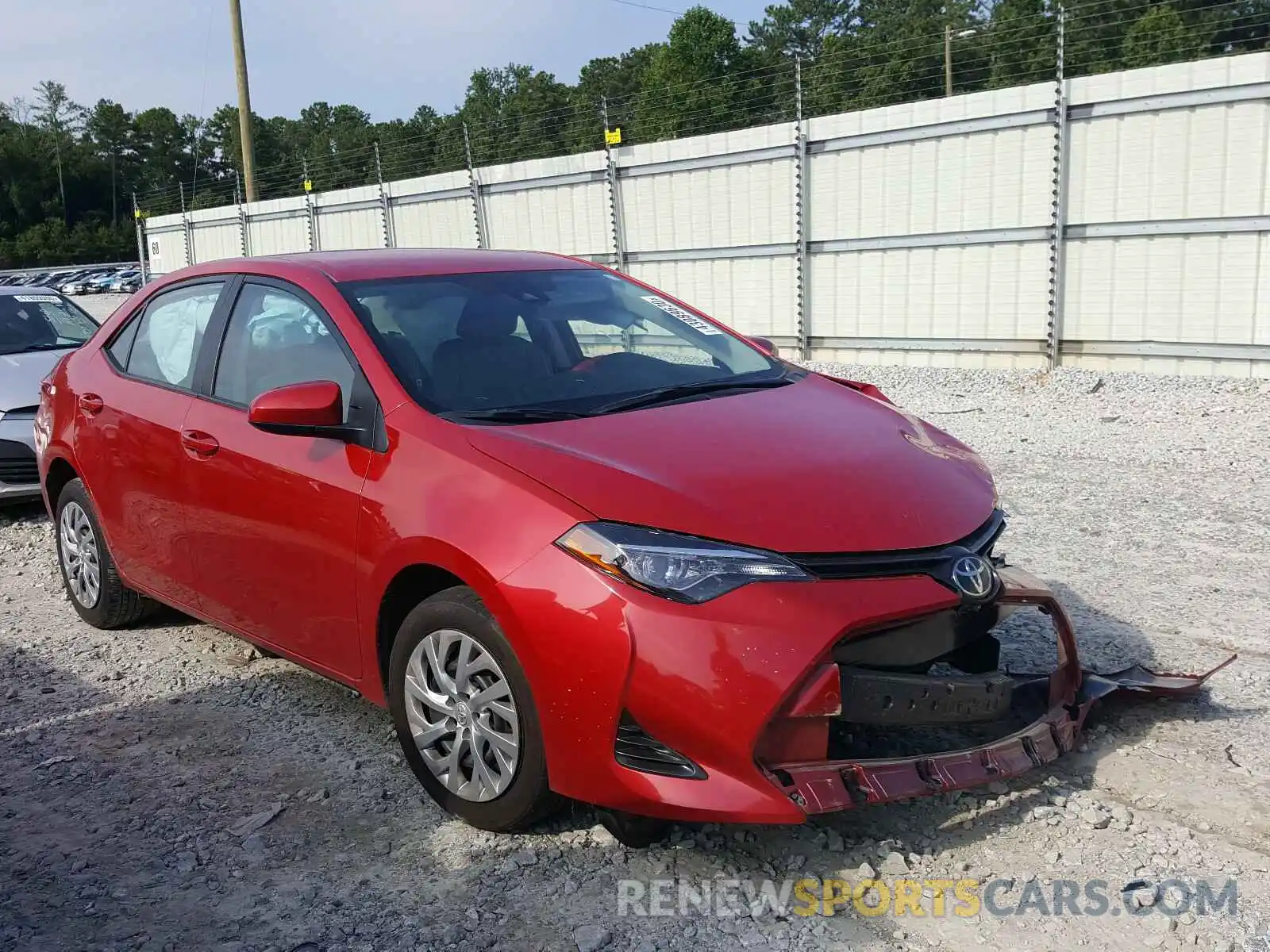 1 Photograph of a damaged car 2T1BURHE7KC184475 TOYOTA COROLLA 2019