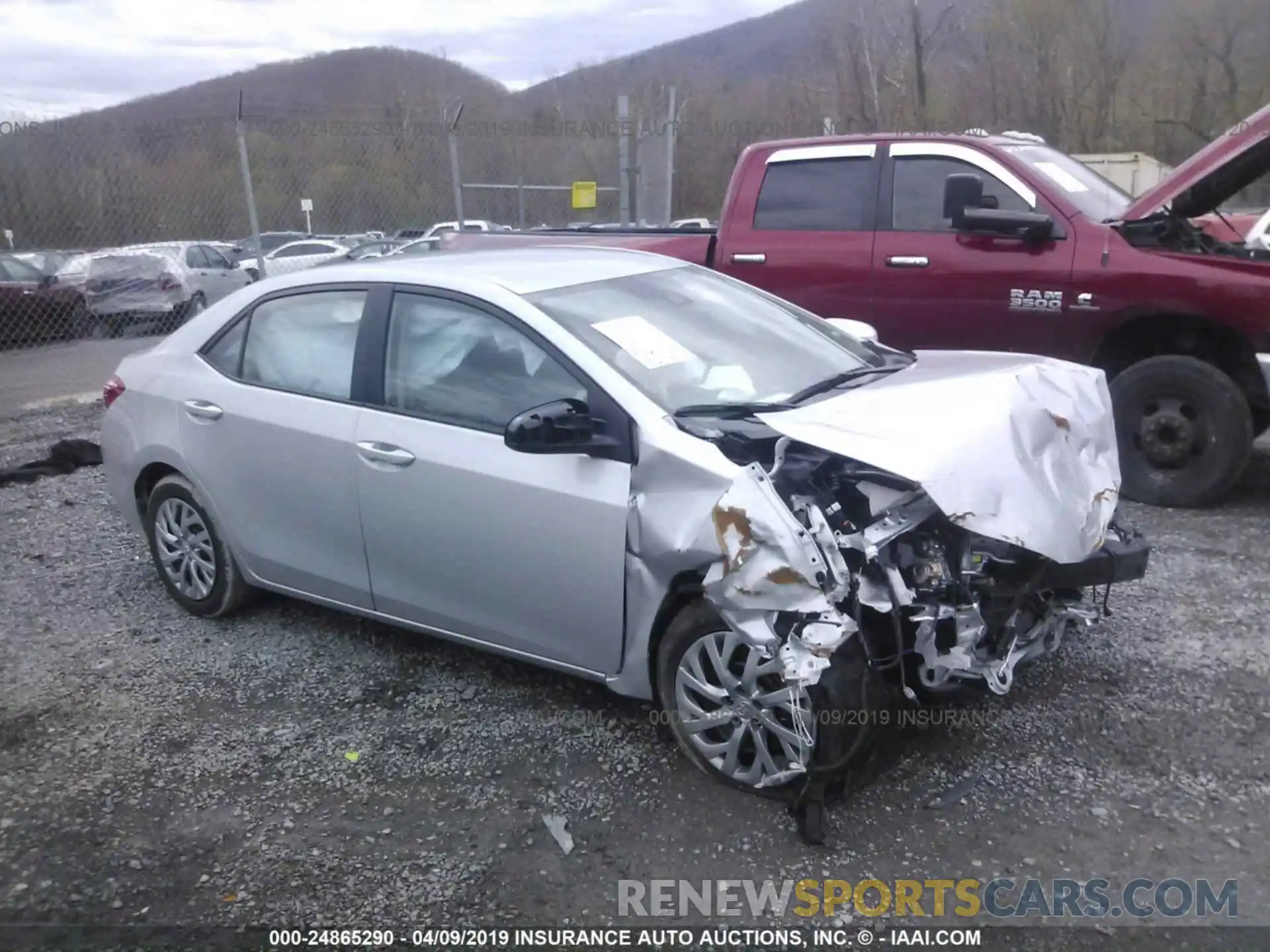 1 Photograph of a damaged car 2T1BURHE7KC185108 TOYOTA COROLLA 2019