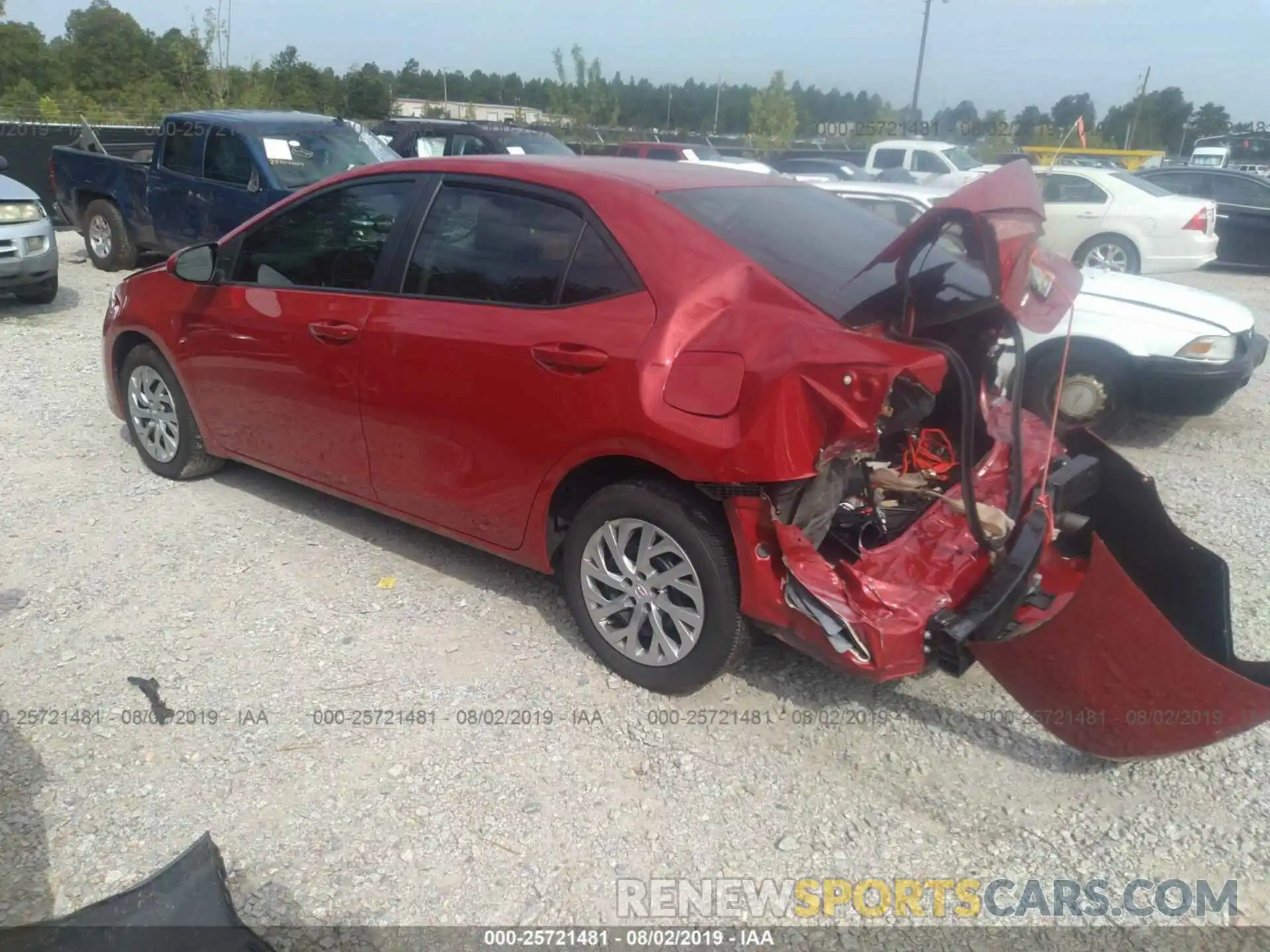 3 Photograph of a damaged car 2T1BURHE7KC185187 TOYOTA COROLLA 2019