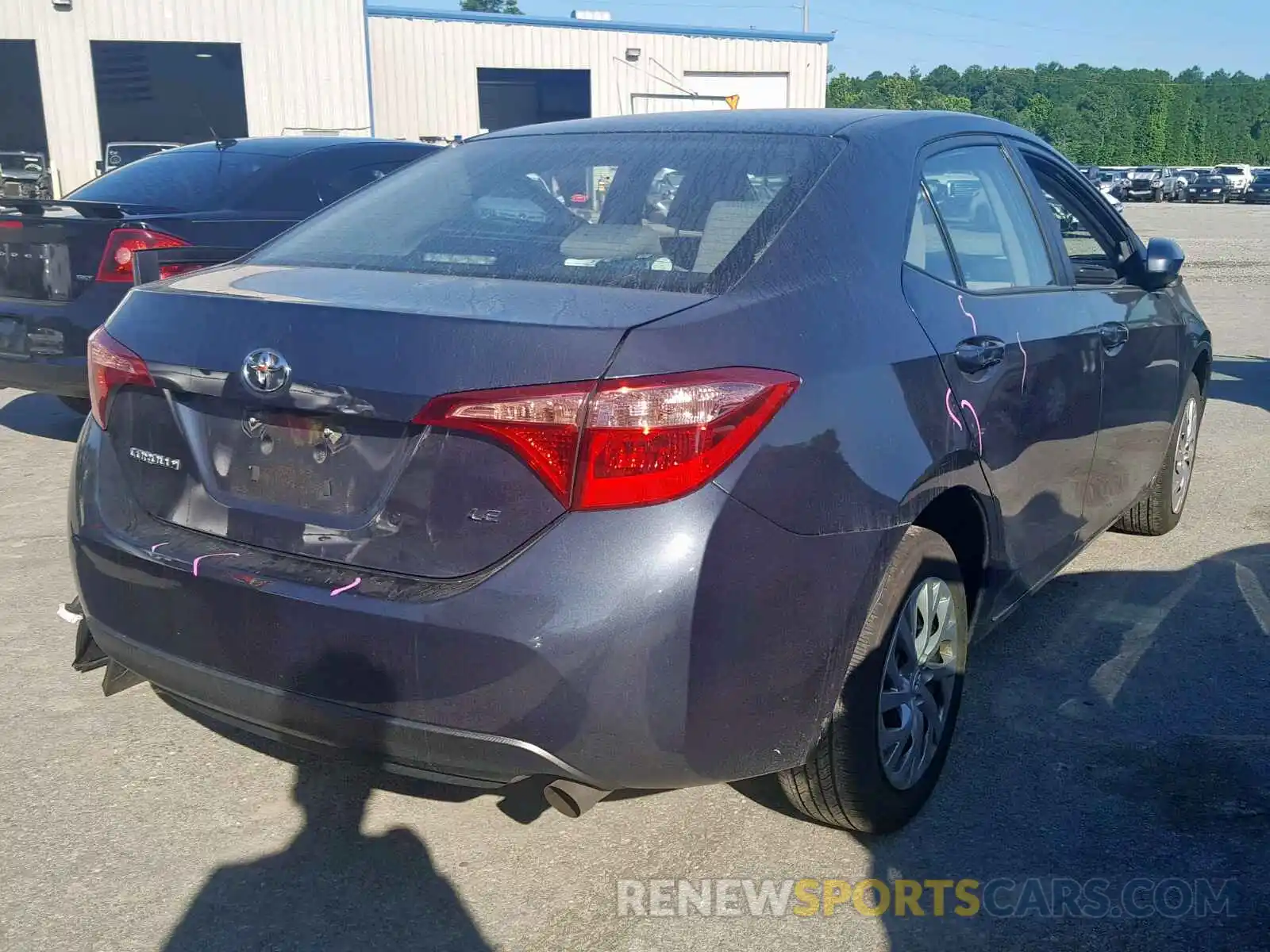 4 Photograph of a damaged car 2T1BURHE7KC185223 TOYOTA COROLLA 2019