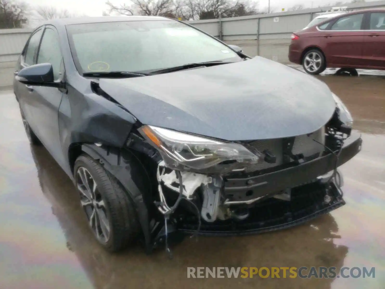 1 Photograph of a damaged car 2T1BURHE7KC185898 TOYOTA COROLLA 2019