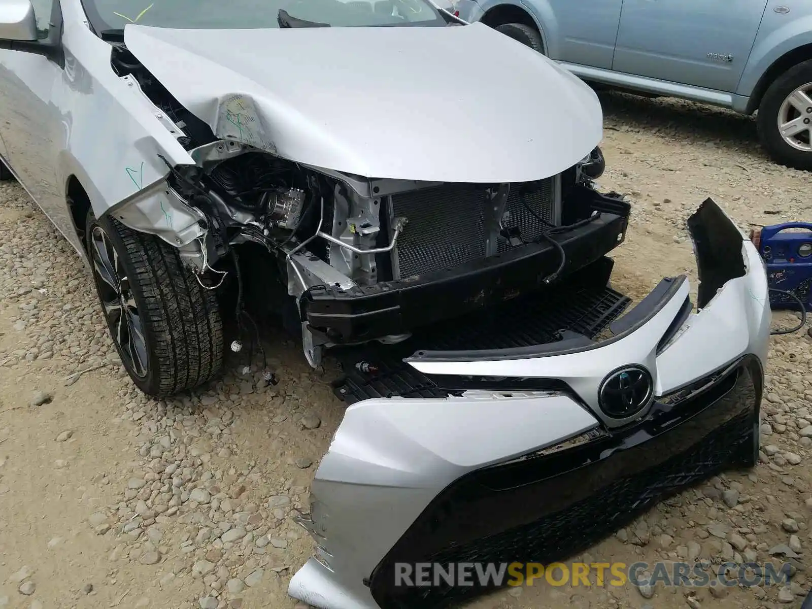 9 Фотография поврежденного автомобиля 2T1BURHE7KC186646 TOYOTA COROLLA 2019